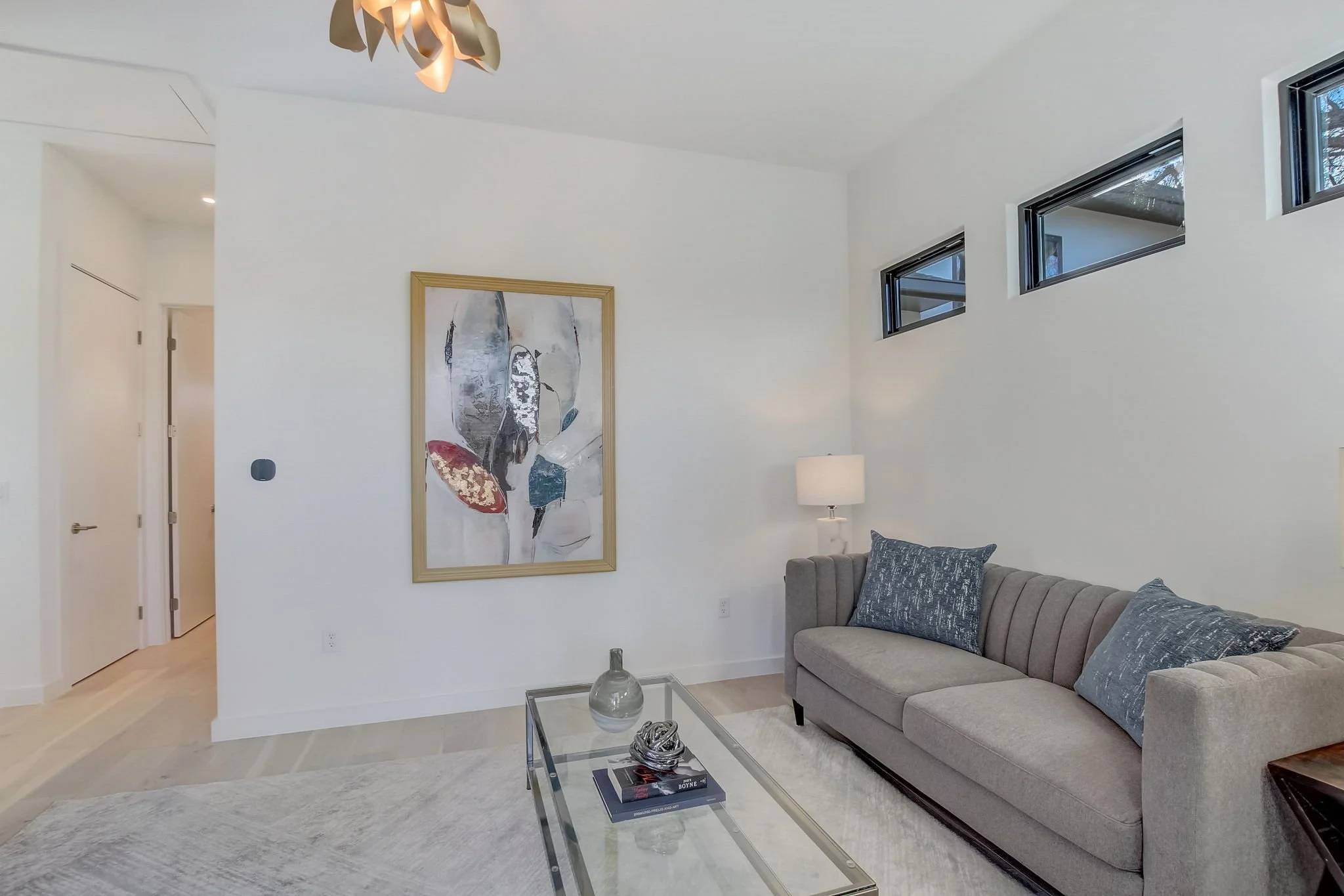 23-web-or-mls-Taylor Gaines St-021.jpg