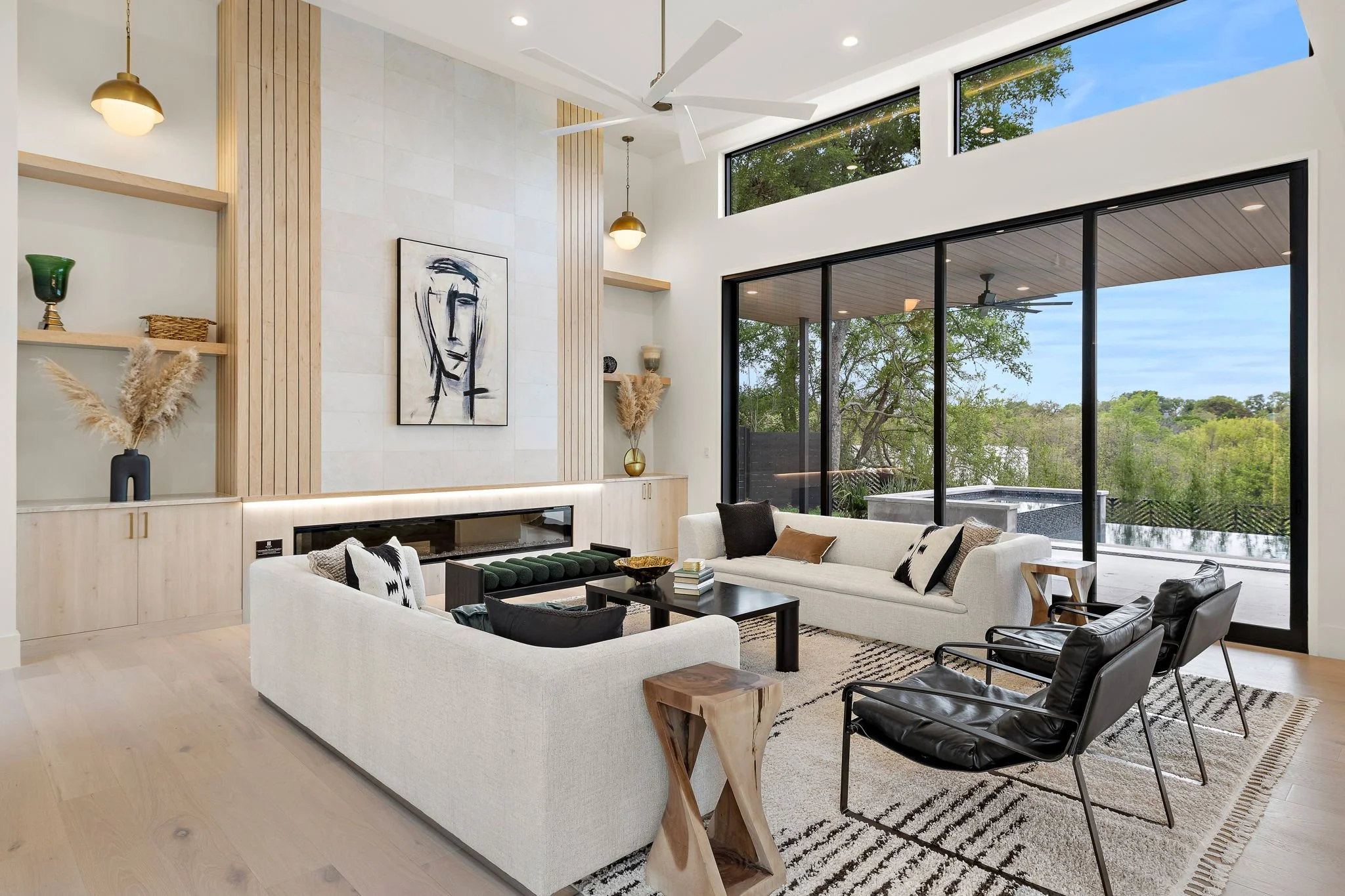 5-web-or-mls-2401 Oakhaven Cir KCP 032024 - 22.jpg