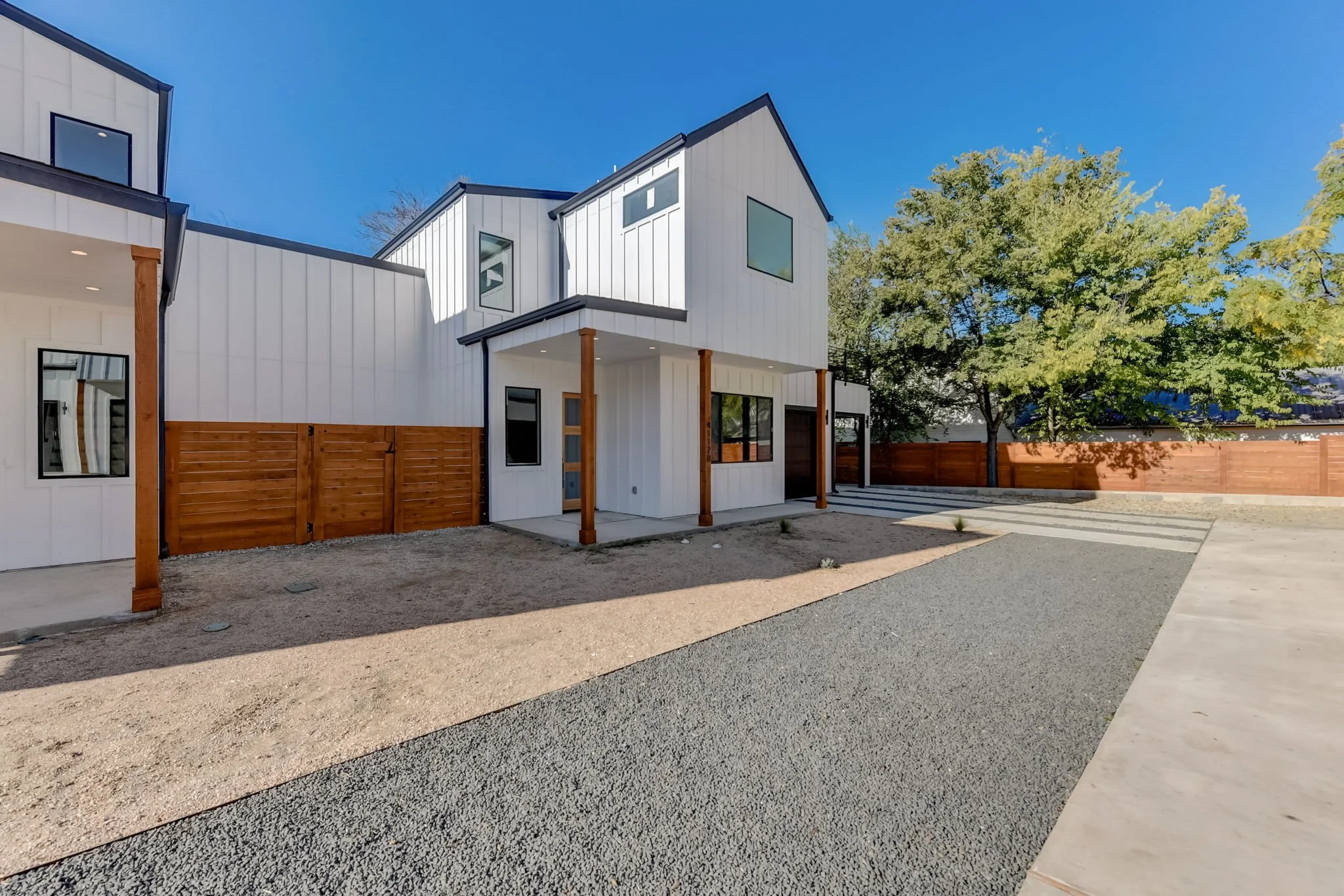 4-web-or-mls-Clawson Rd A-002.jpg