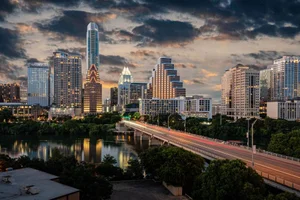 Moving to Austin in 2025? Avoid These 5 Costly Mistakes! | Kinan Beck | Living in Austin, TX