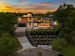 You’d Hate Living Here… Unless This Is Your Lifestyle | Living in Texas | Kinan Beck