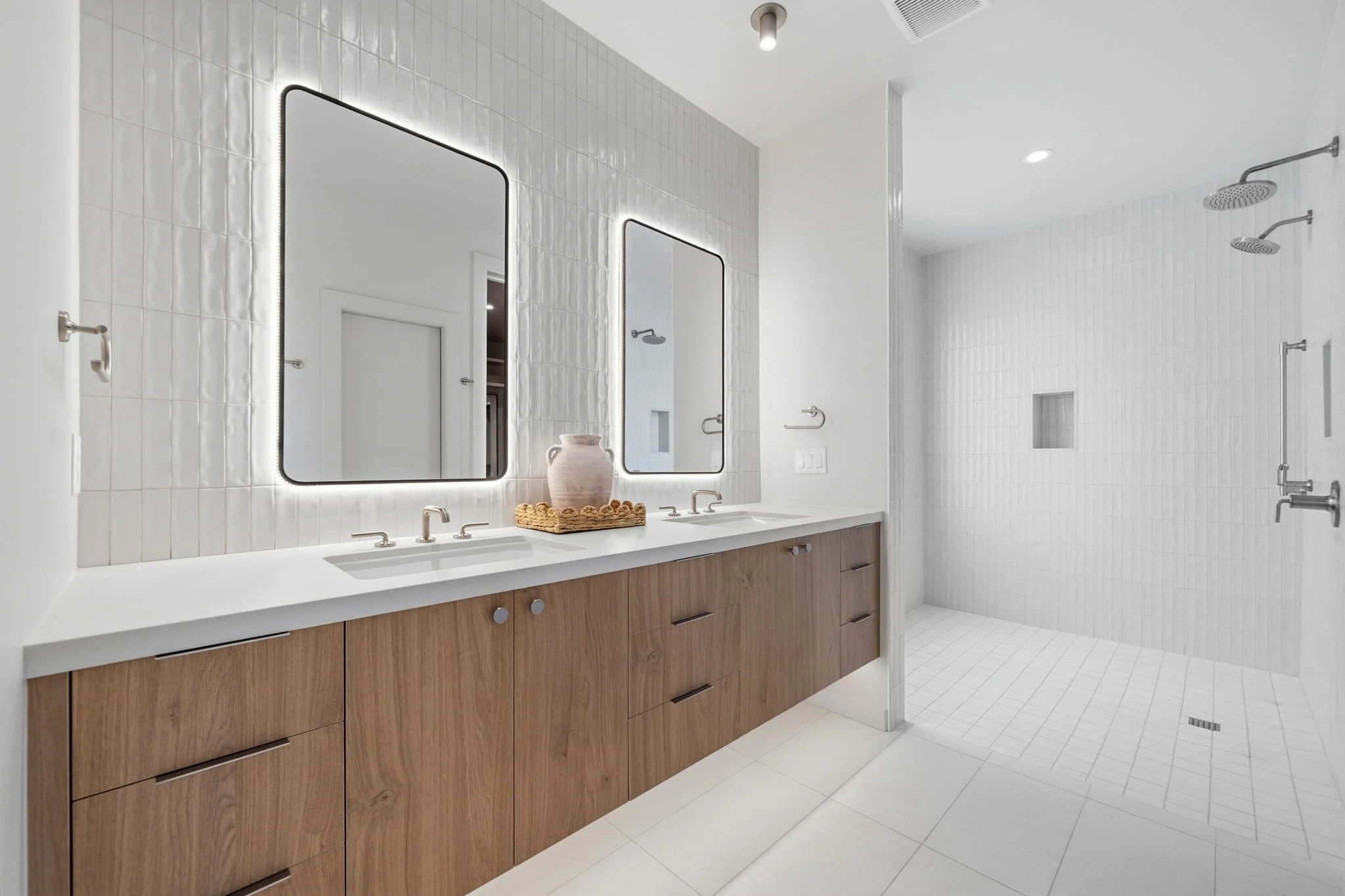 62-SQFT-0957.jpg