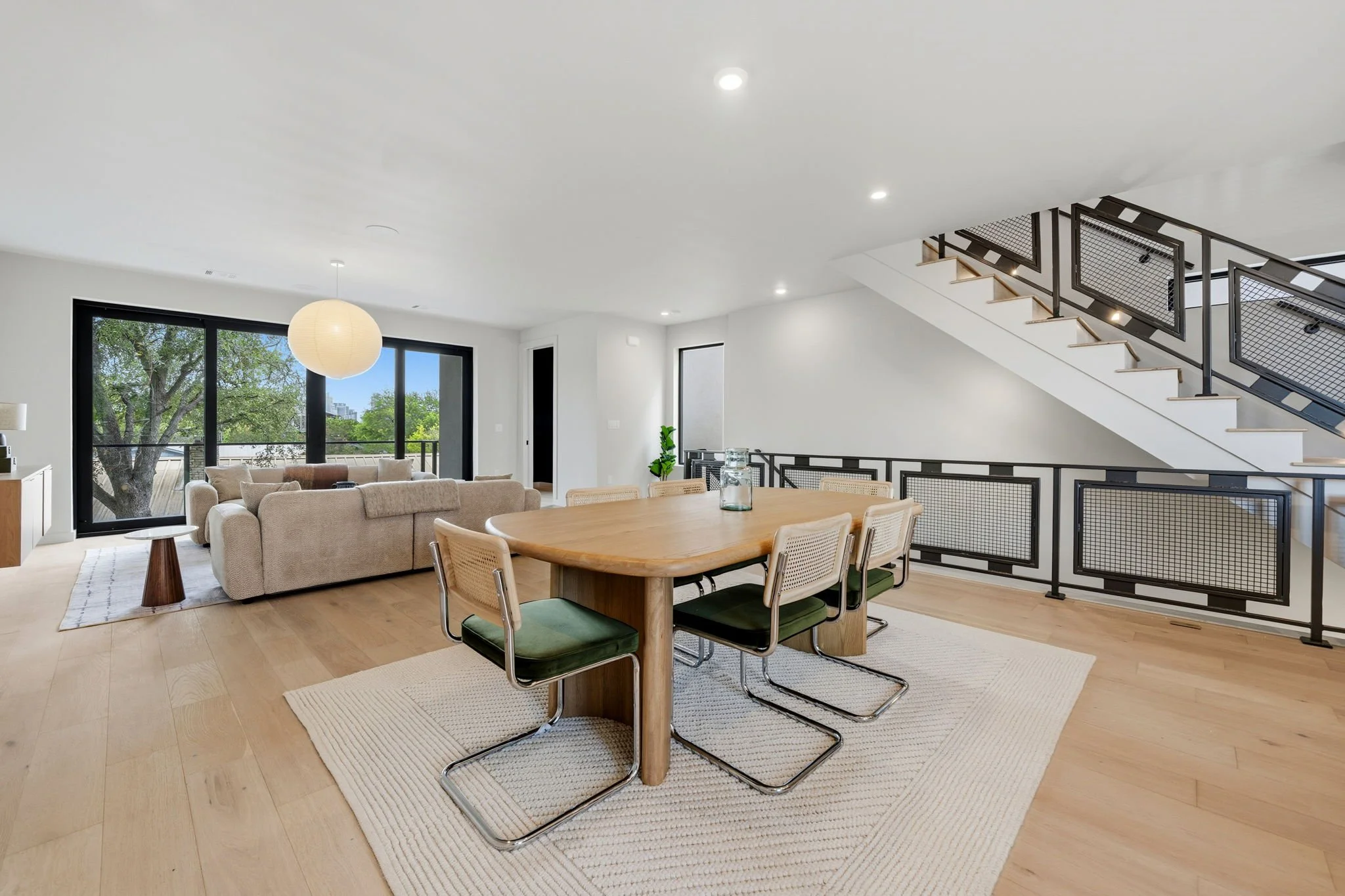 17-SQFT-0507.jpg