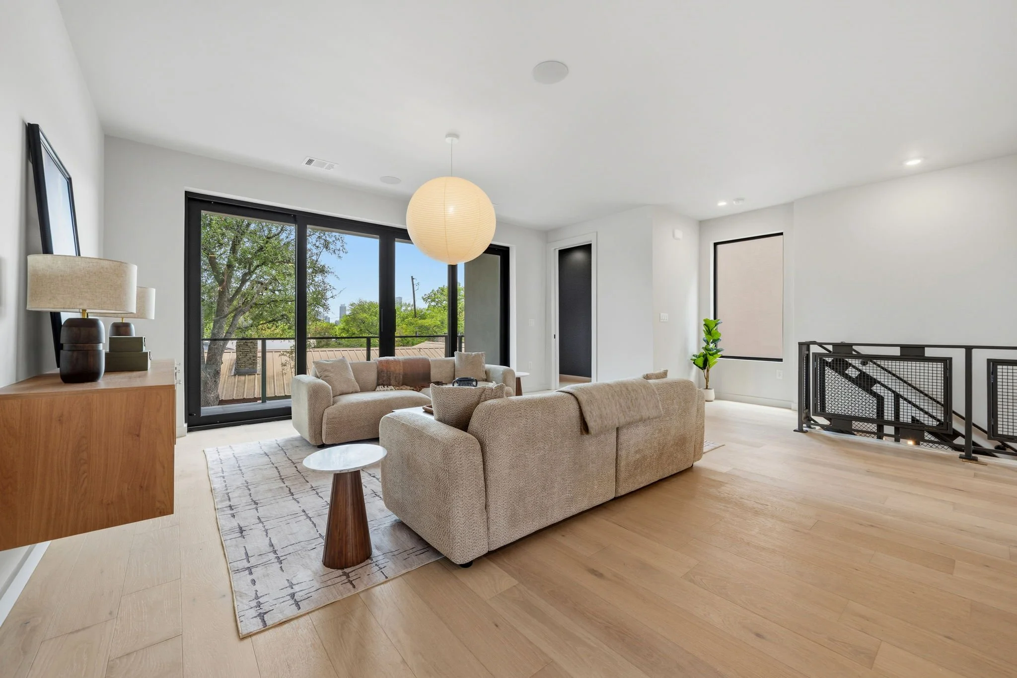 13-SQFT-0482.jpg