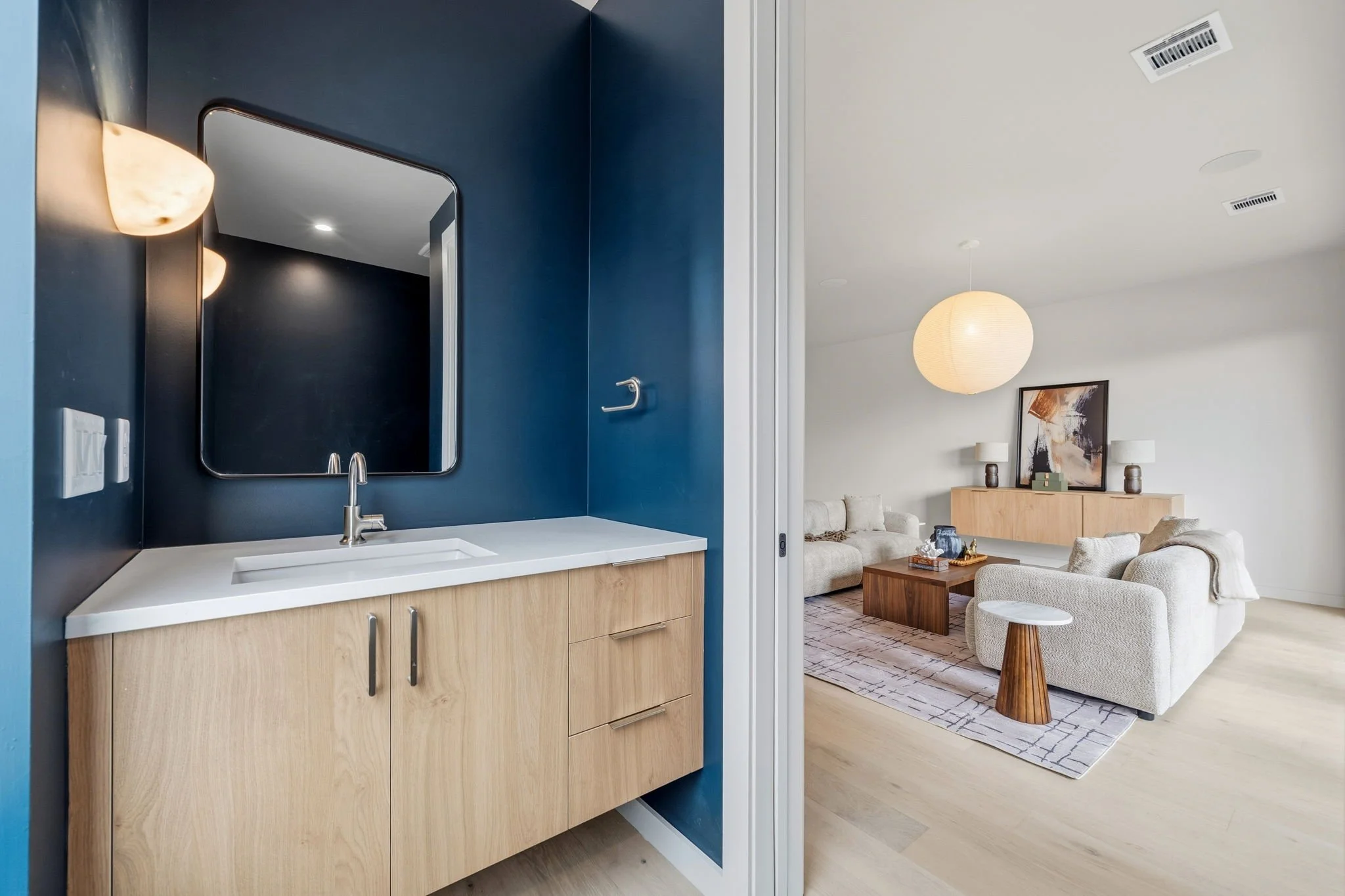 23-SQFT-0527.jpg