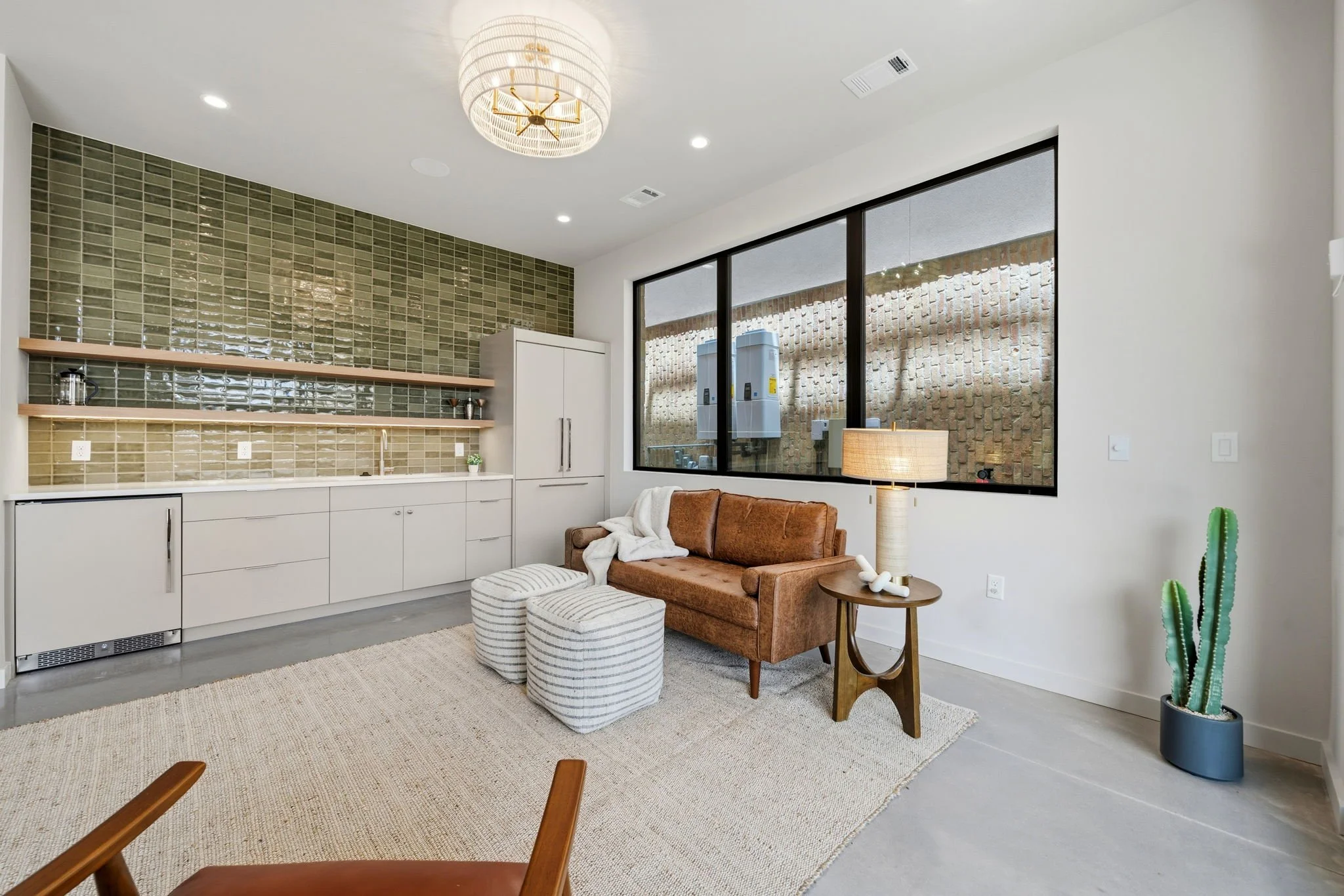 6-SQFT-0437.jpg