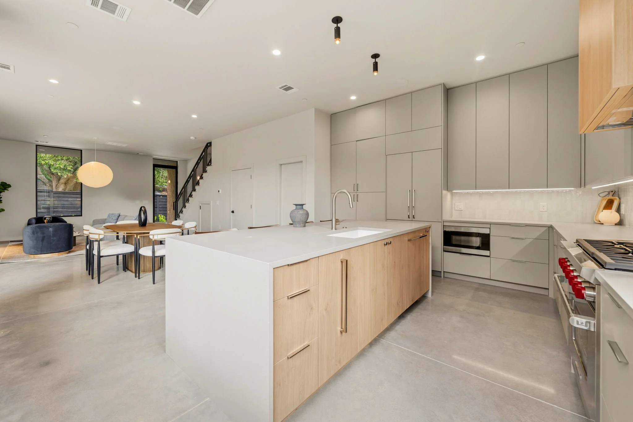 17-SQFT-0108.jpg