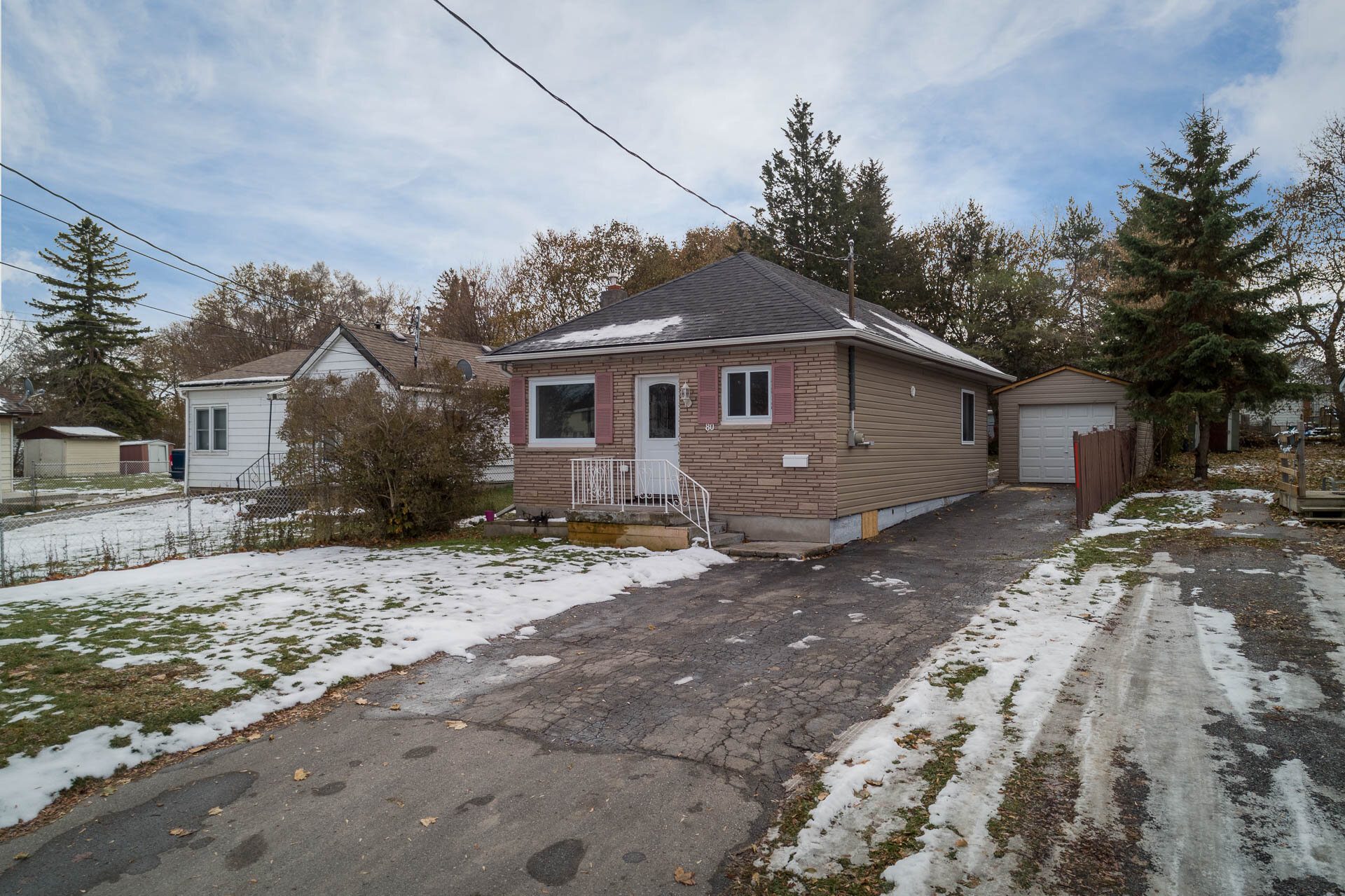 80 Purdy St - $239,900