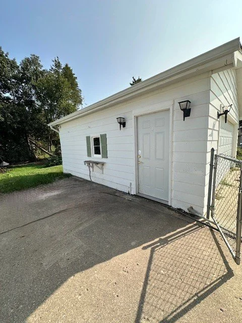 side garage erased.jpeg