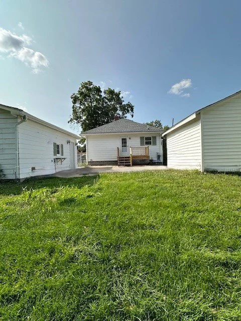 between garage to house erased.jpeg