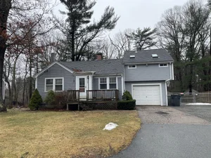 Coming Soon:   105 Connolly Rd,      Avon, MA 02322