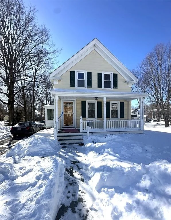 A House in South Norwood MA 3.jpg