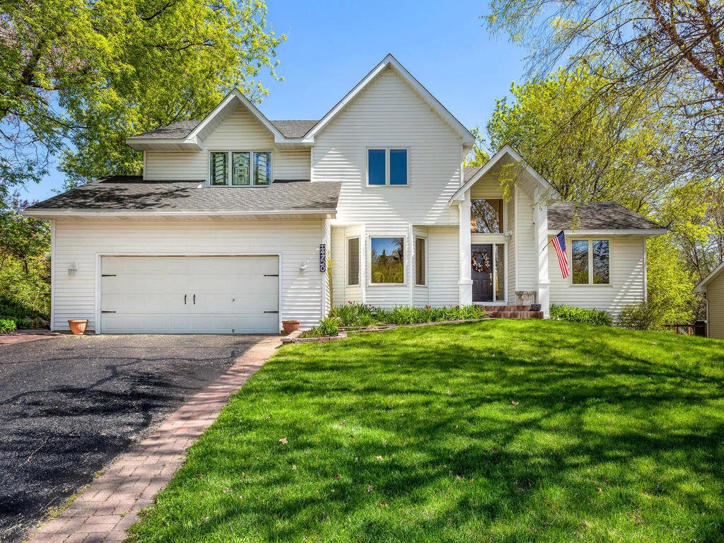 14720 39th Ave N Plymouth MN-002-003-th Ave1-MLS_Size.jpg