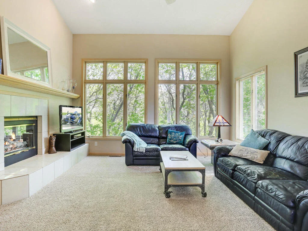 14720 39th Ave N Plymouth MN-024-013-th Ave23-MLS_Size.jpg