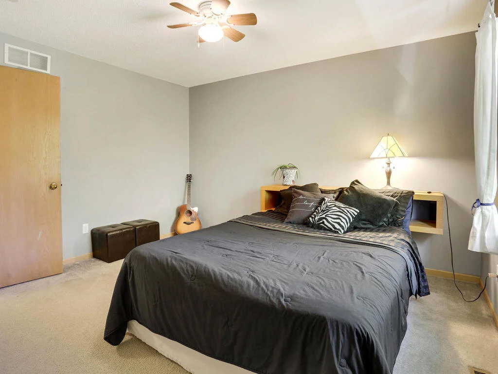 14720 39th Ave N Plymouth MN-056-050-th Ave55-MLS_Size.jpg