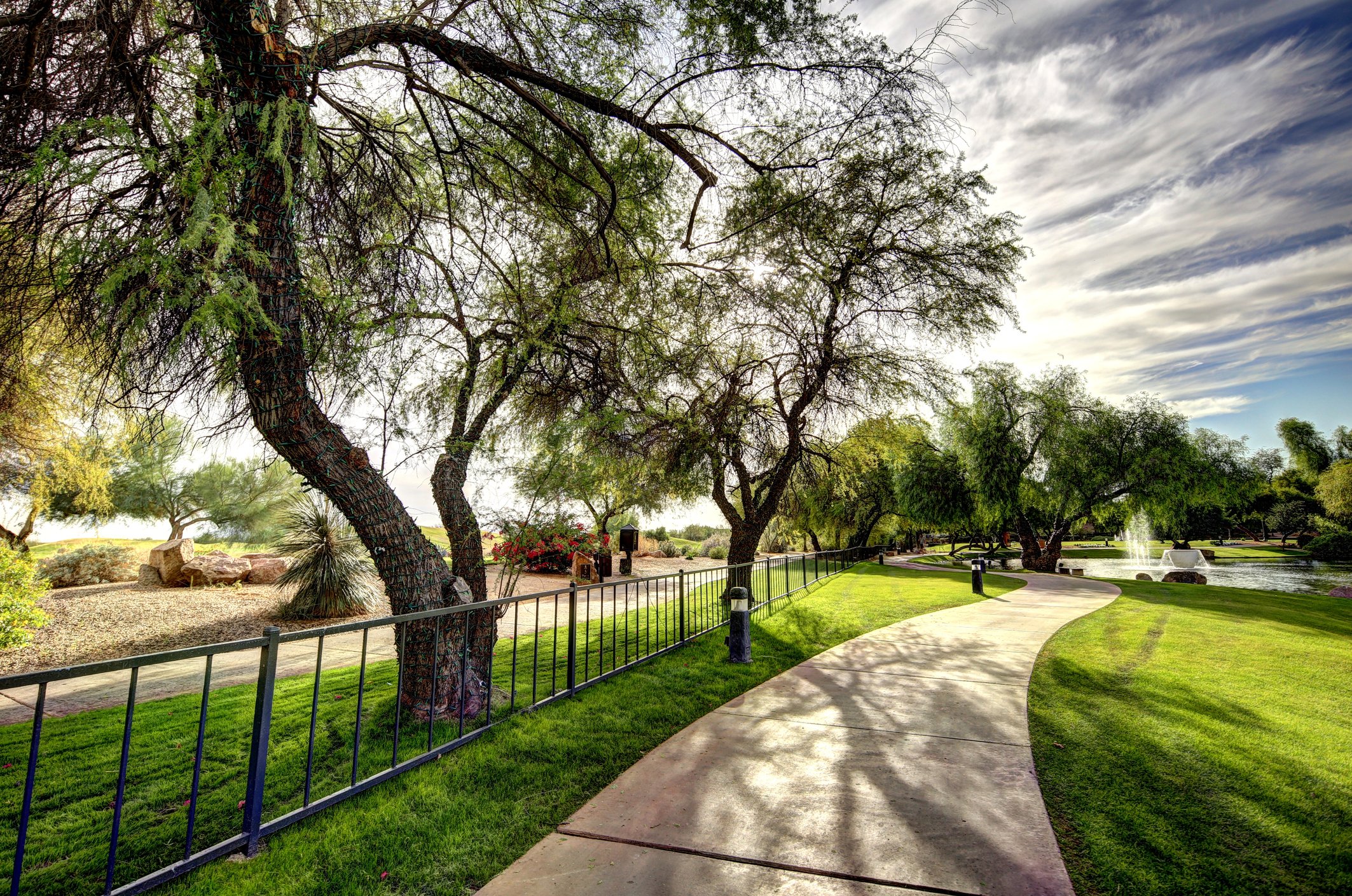 scottsdale greenbelt walkway