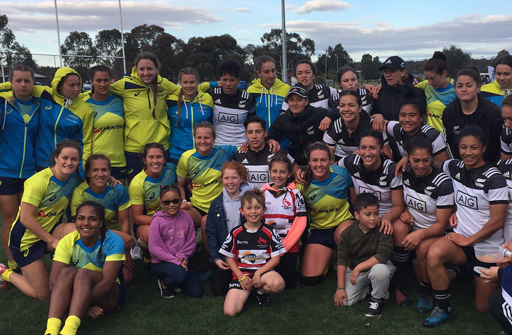Aussie Pearls &amp; Black Ferns visit Kiwi Hawthorn Rugby Juniors
