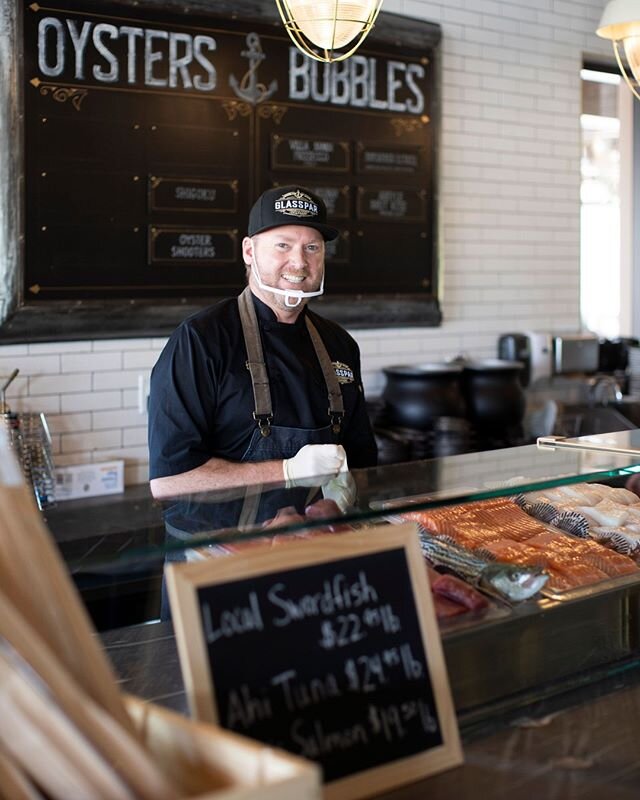 The #GlassparSeafoodMarket returns today from noon - 3pm! Come early for the freshest seafood - including beautiful fish caught right off our coastline! #glasspardanapoint #danapoint #danapointharbor #orangecounty #dptimes #ocfoodies #mydanapoint #vi