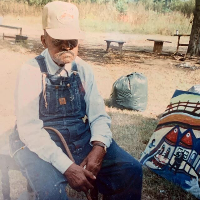 Reverend Johnnie Swearingen  1908-1993 with one of his last paintings. Chappell Hill , Texas. 1993 #johnnieswearingen #reverendjohnnieswearingen #texasfolkart #blackfolkart #webbgallery