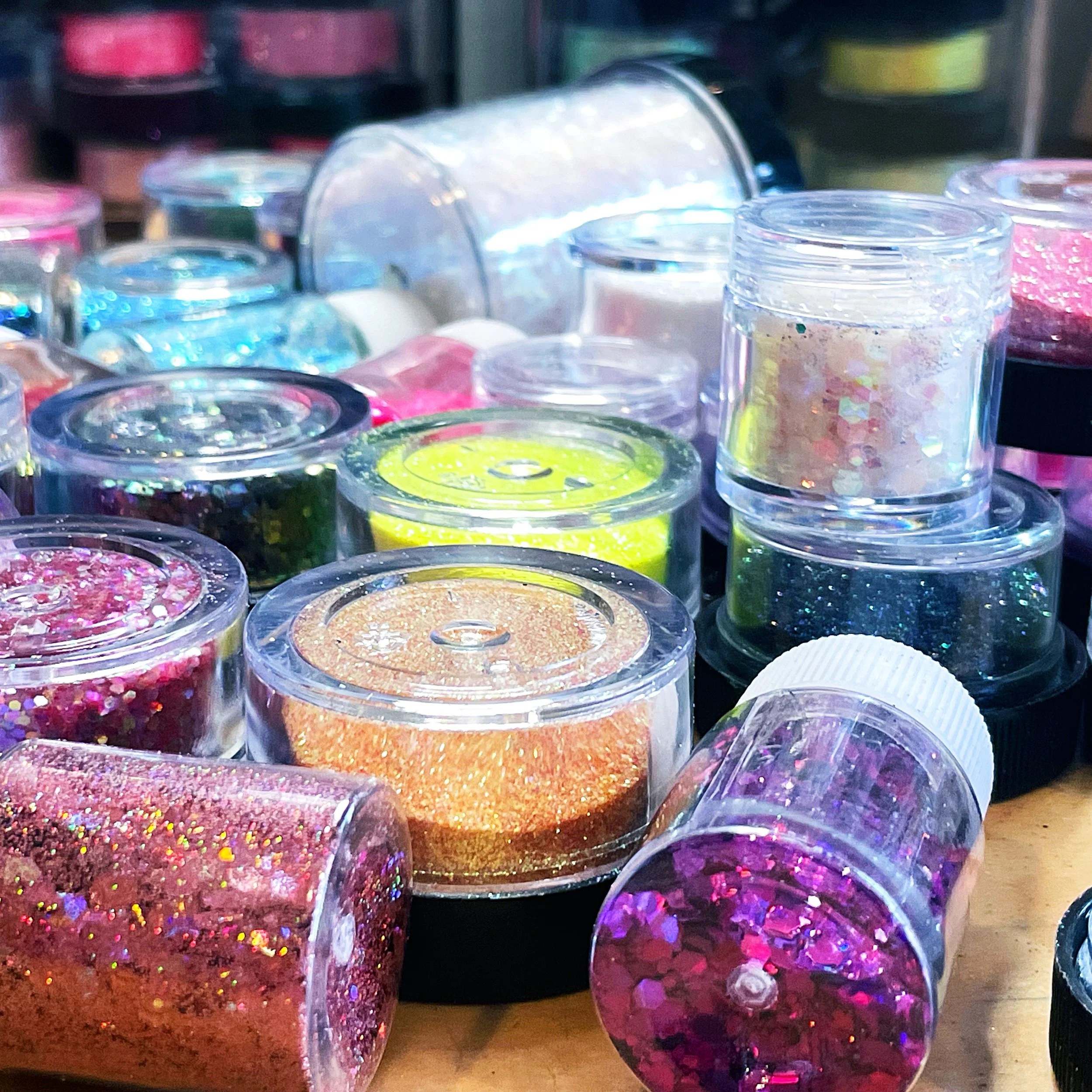 glitter resin add on.JPG