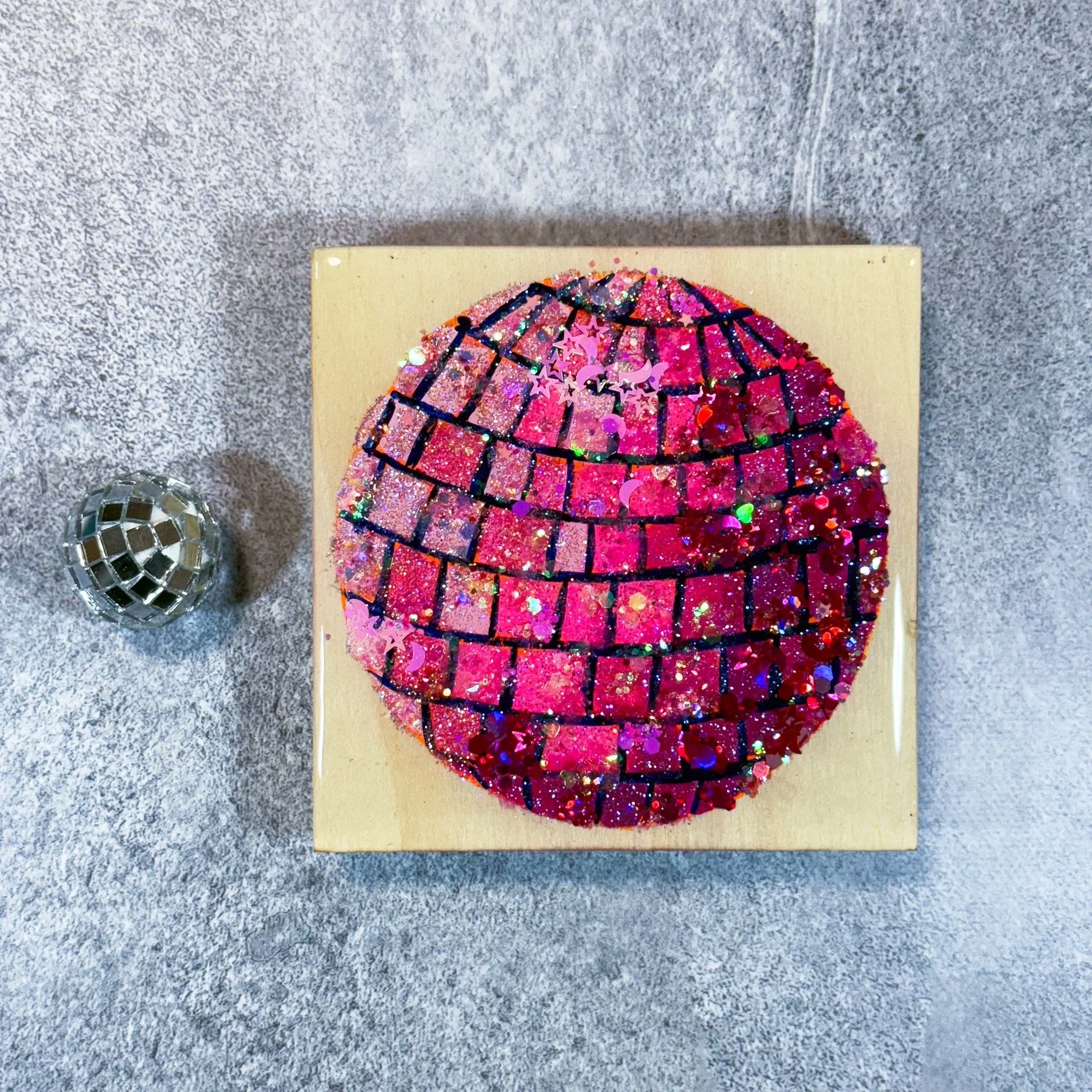 pink+disco+ball+glitter+painting.jpg