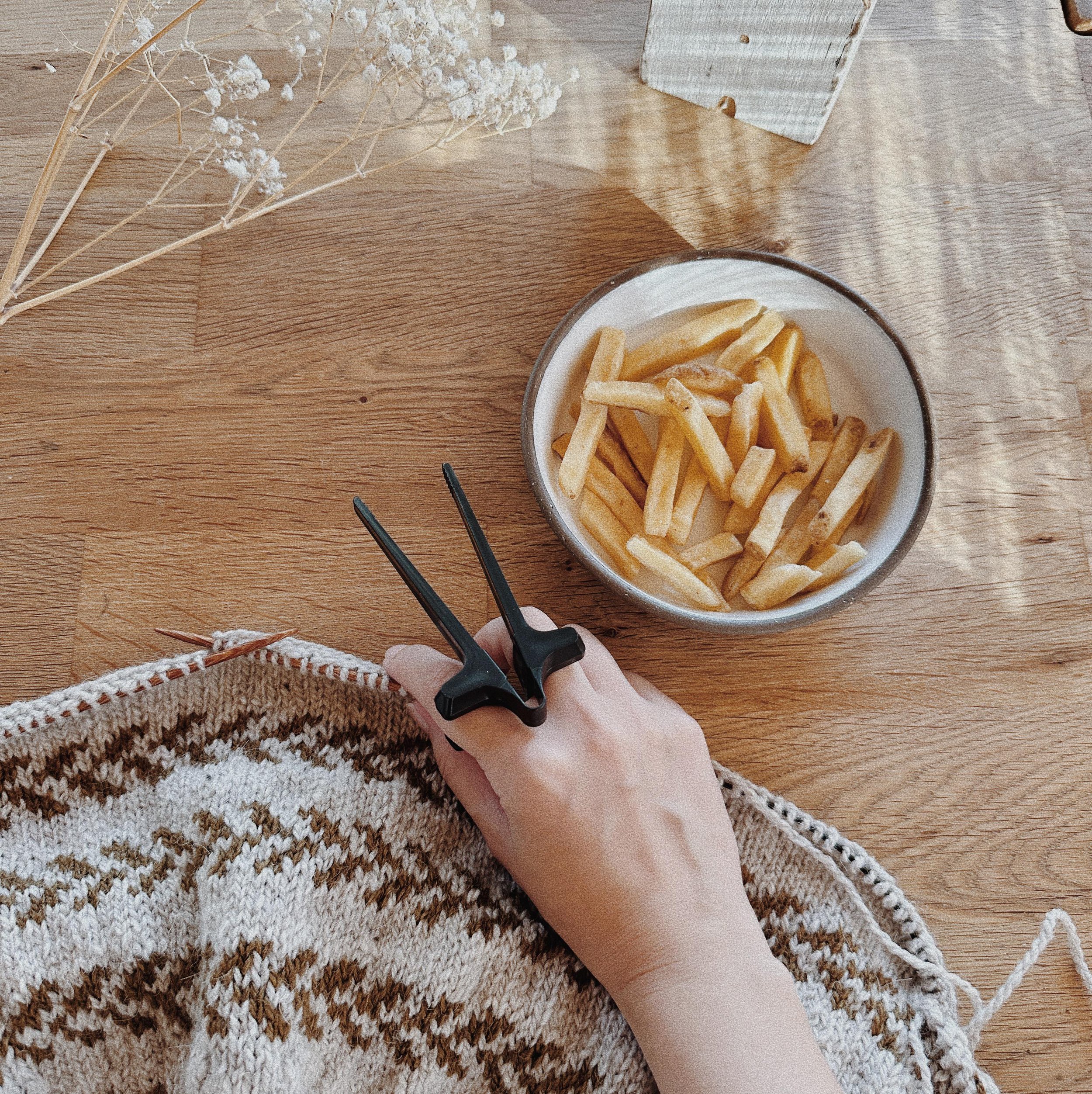 finger chopsticks