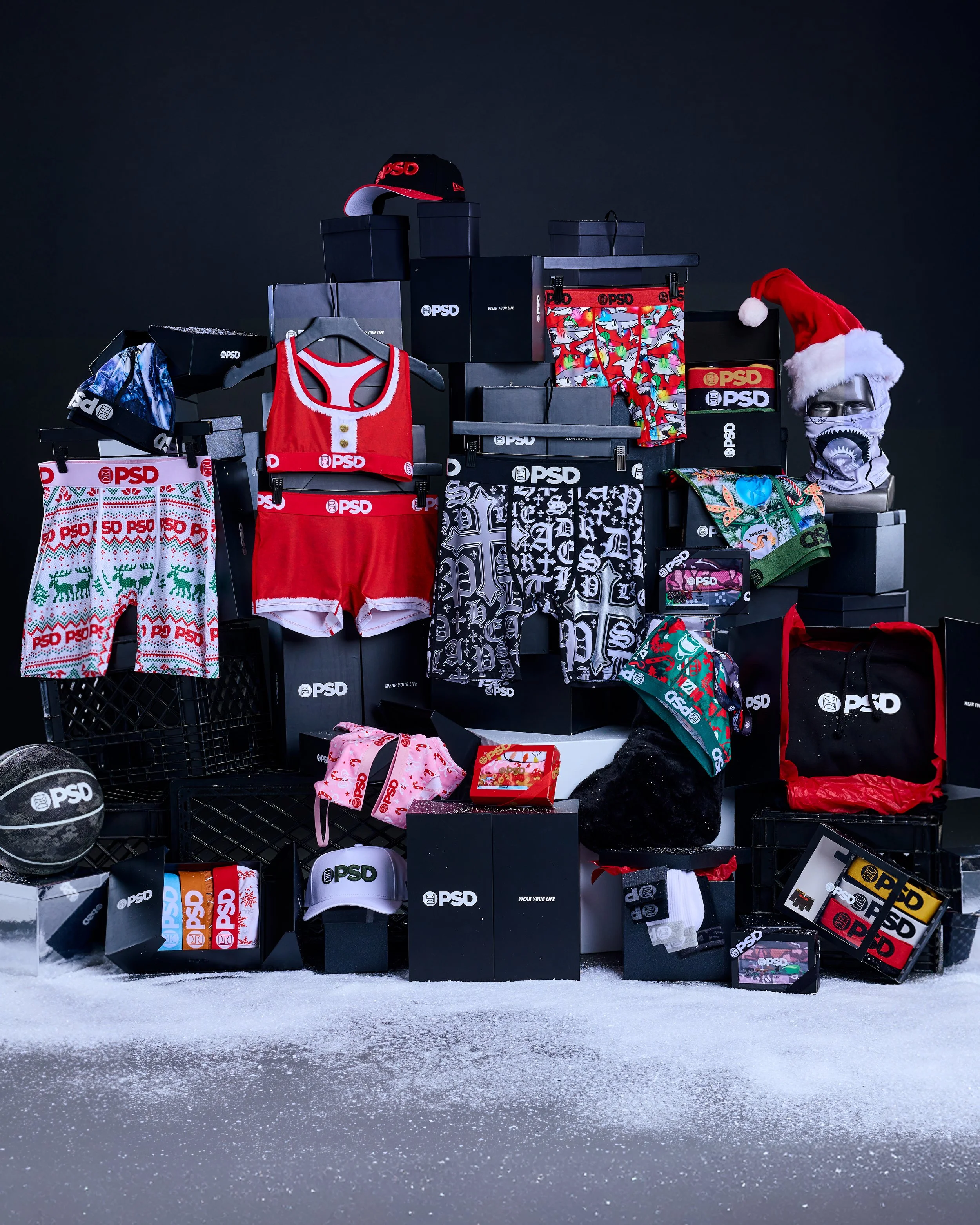 PSD_HOLIDAY_2025_7094 1 2.jpg