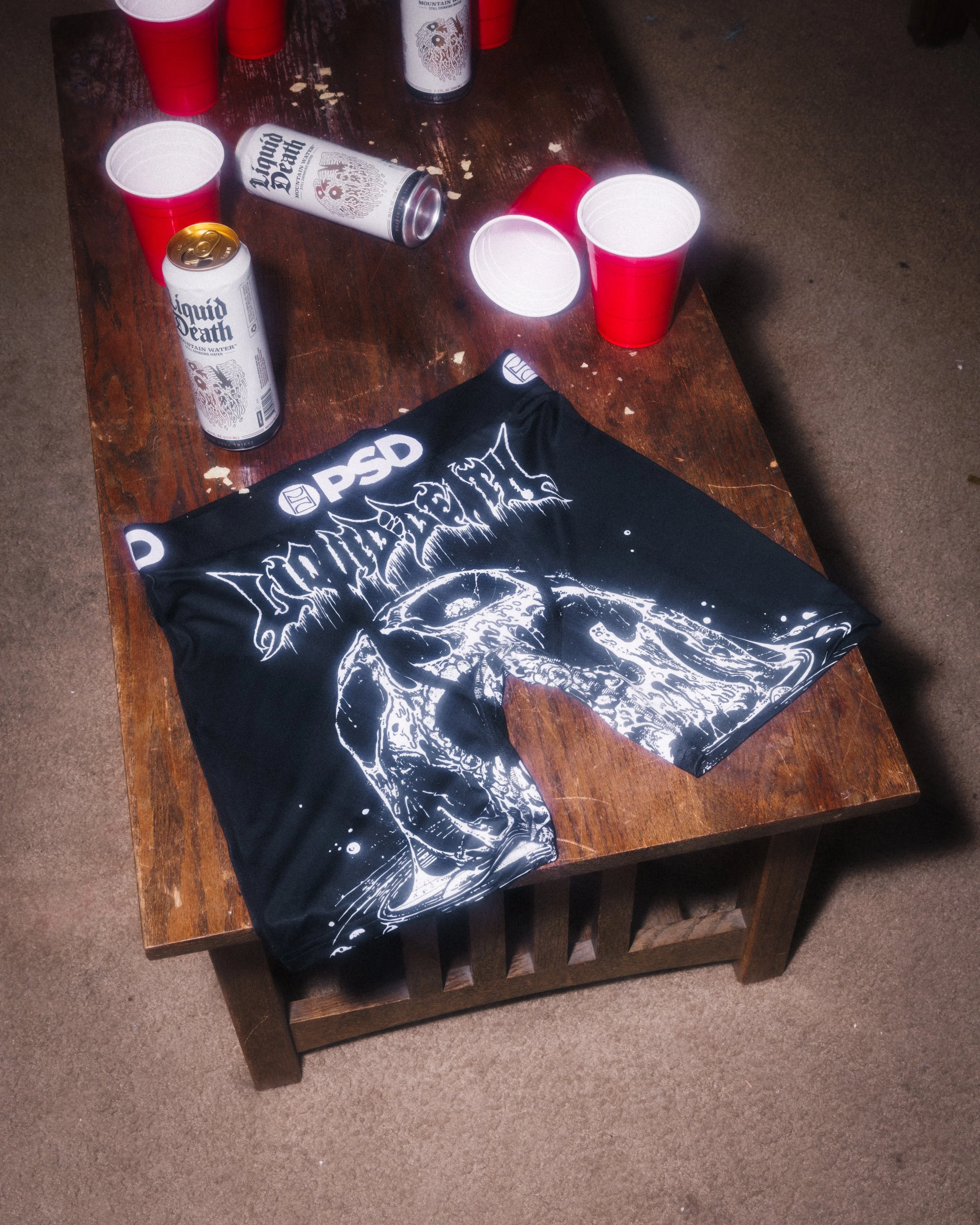 425180163_LD DEATHPOOL_LIQUID DEATH_4X5_1.jpg