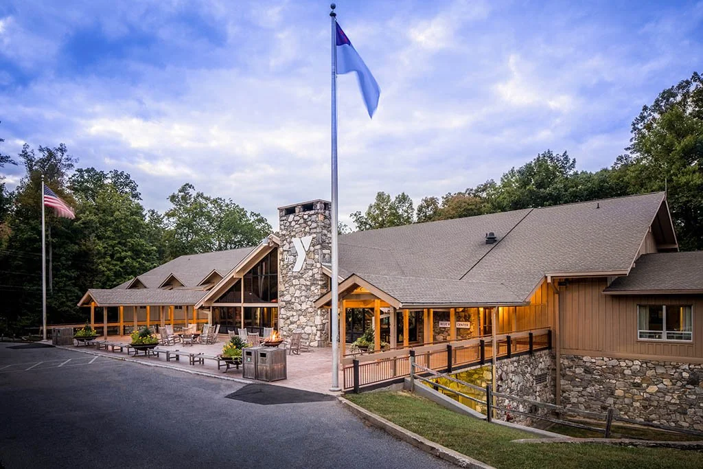 blue_ridge_center_0.jpg (Copy)