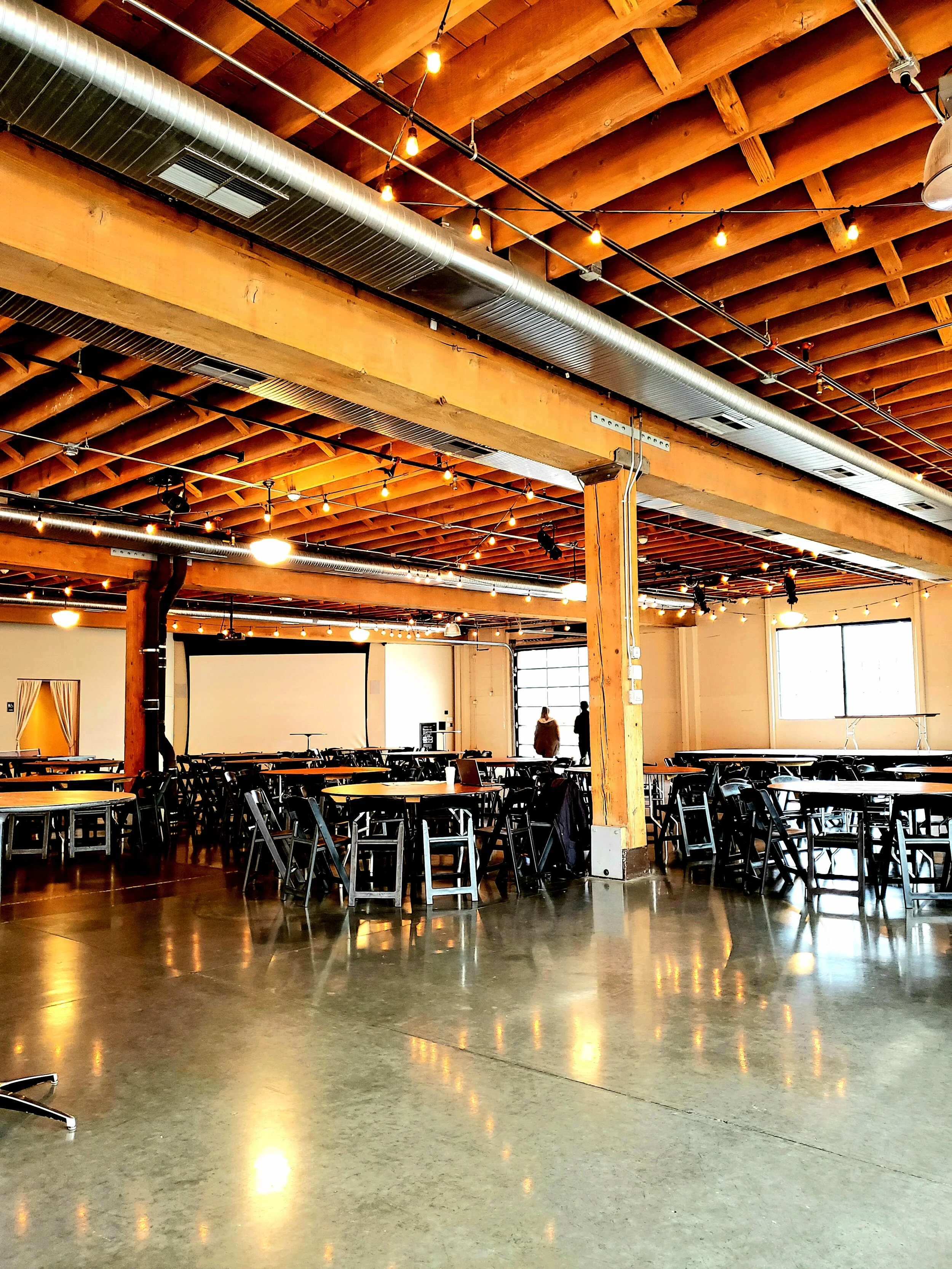 Venues - Castaway / Portland, OR