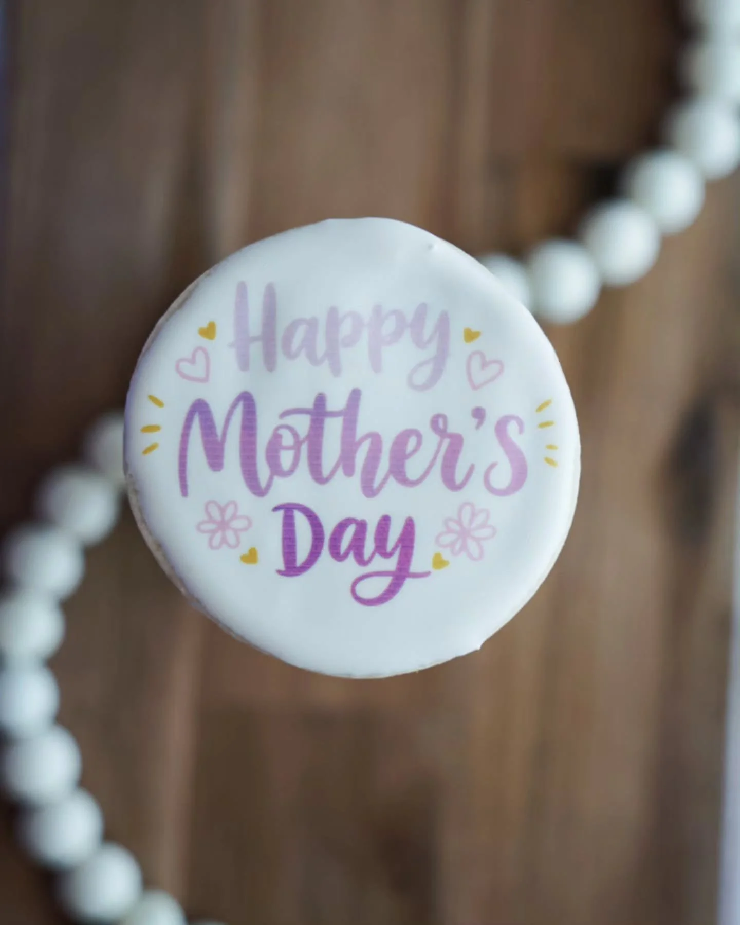 Happy Mother's Day! Hope you know how much you are appreciated every day but especially spoiled today. 

#mothersday 
#decoratedsugarcookies 
#huttotx 
#asianbaker
#juliasjustdesserts