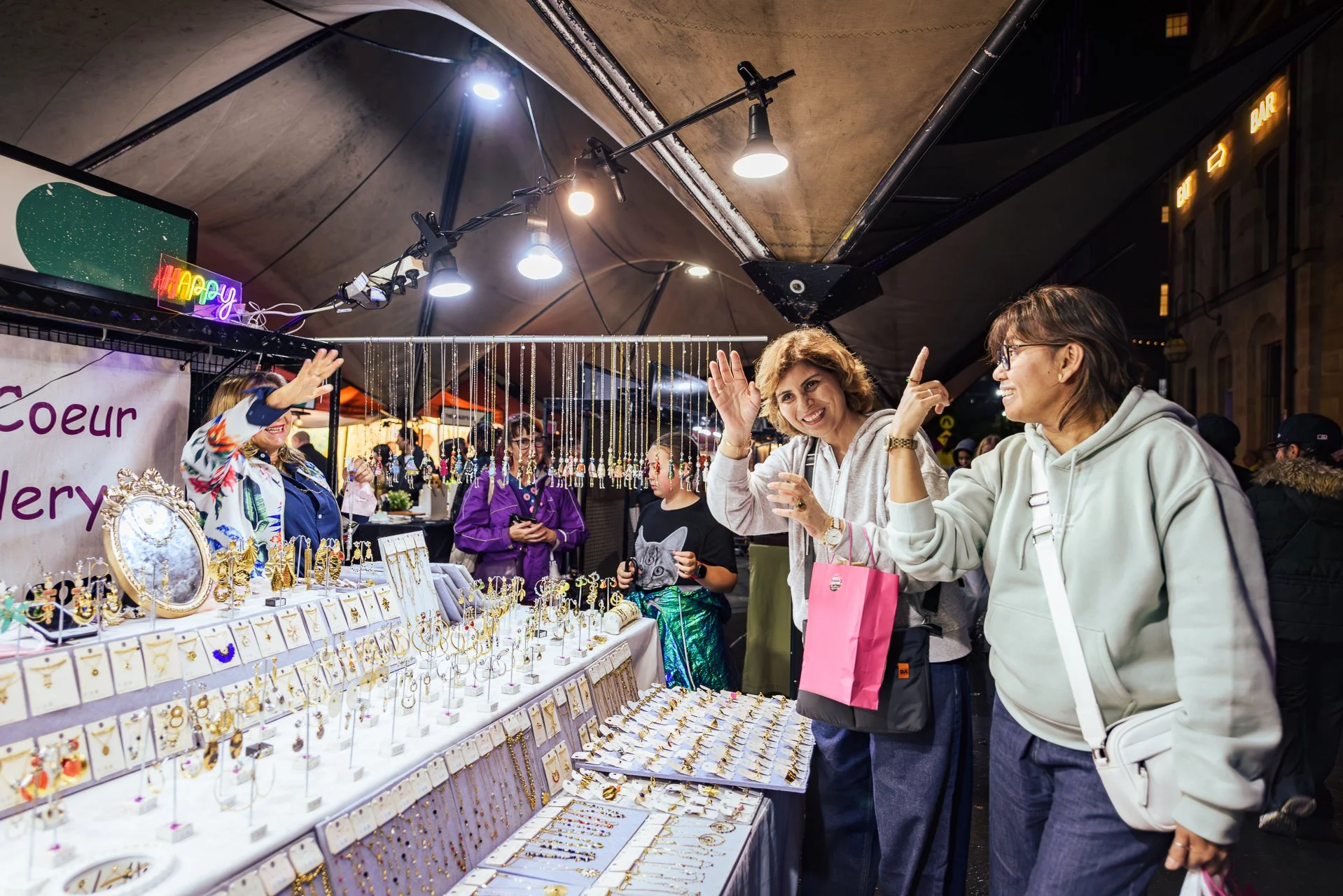 Vivid-in-The-Rocks-2026-Markets-13.jpg