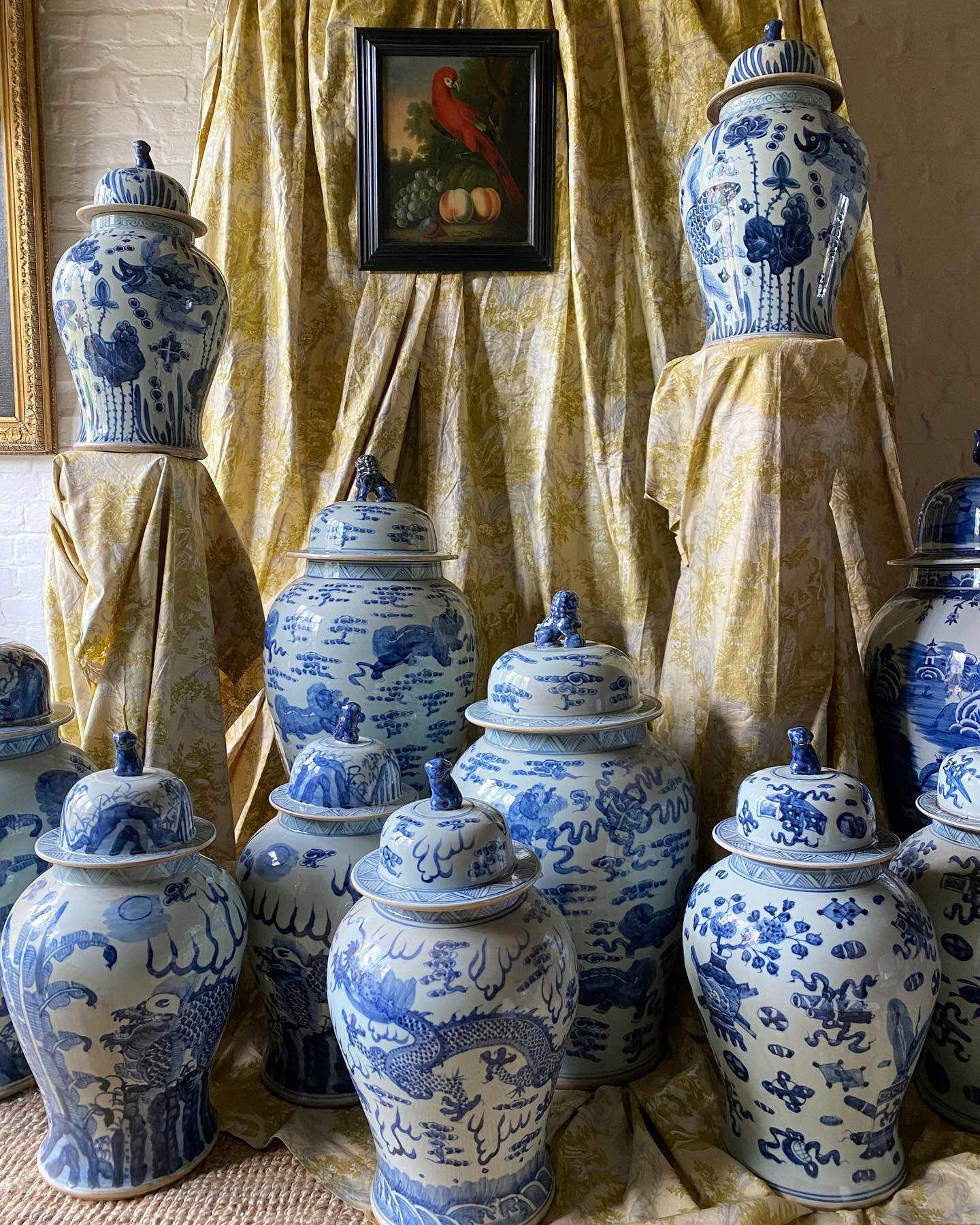 ✨The &lsquo;Sunday blues&rsquo; never felt so good. A collection of chinoiserie ginger jars, available new Sunday May 28th at 12pm GMT. 

All current stock of blue and white porcelain available on the website. 

Link in bio to www.relicinteriors.com
