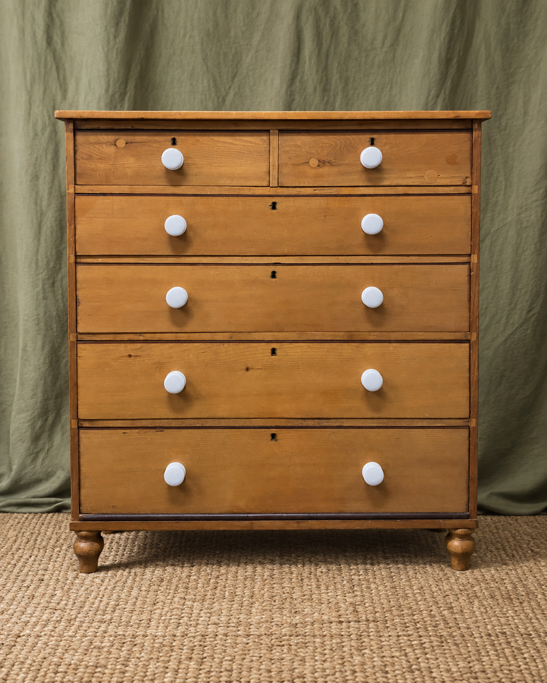 Pine chest of drawers with enamel handles.png