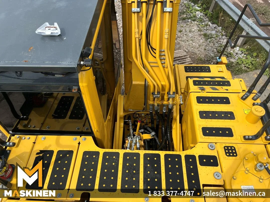 Komatsu_PC290LC_Web_Photo-08.jpg