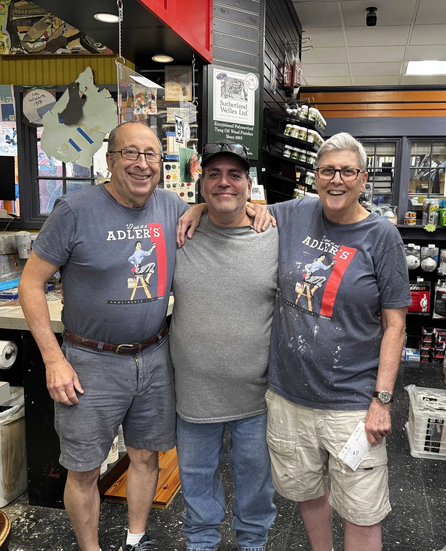 Is there such a thing as having too much fun at work? We think not, but these three look like some good trouble is brewing!
.
.
#adlersri #adlersdesigncenter #adlershardware #designgoals #beautifulinteriors #hardwarestore #familyowned