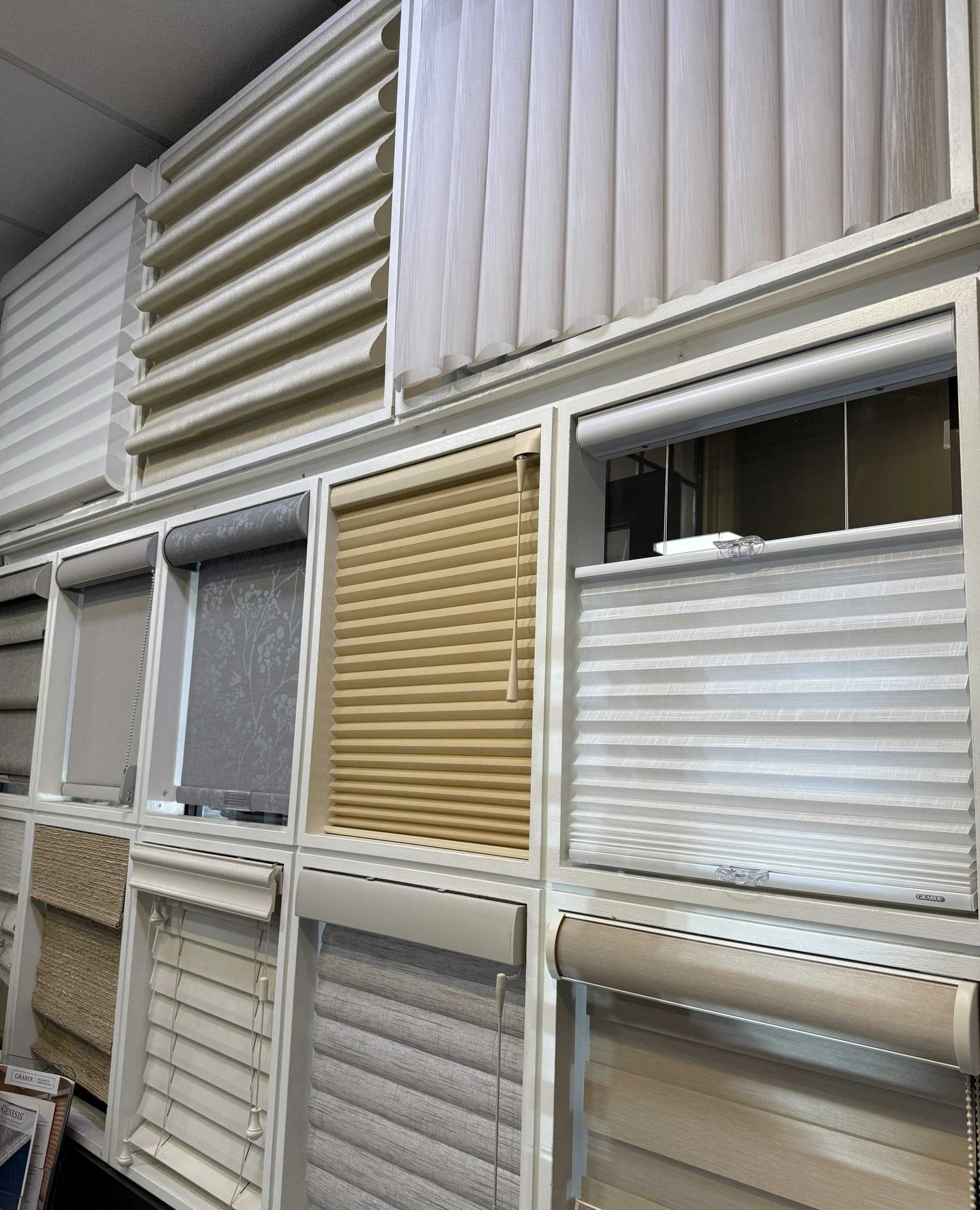 Window shades and blinds are both decorative and functional for whatever your needs are. Want more sunshine? Everyone knows that possession of the remote is key!! 
.
.
#adlersri #adlersdesigncenter #adlershardware #designgoals #beautifulinteriors #ha