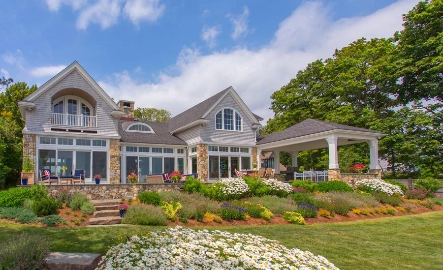 Andrew Reck Squantum_027 revised - FIRST- FRONT PAGE.jpg