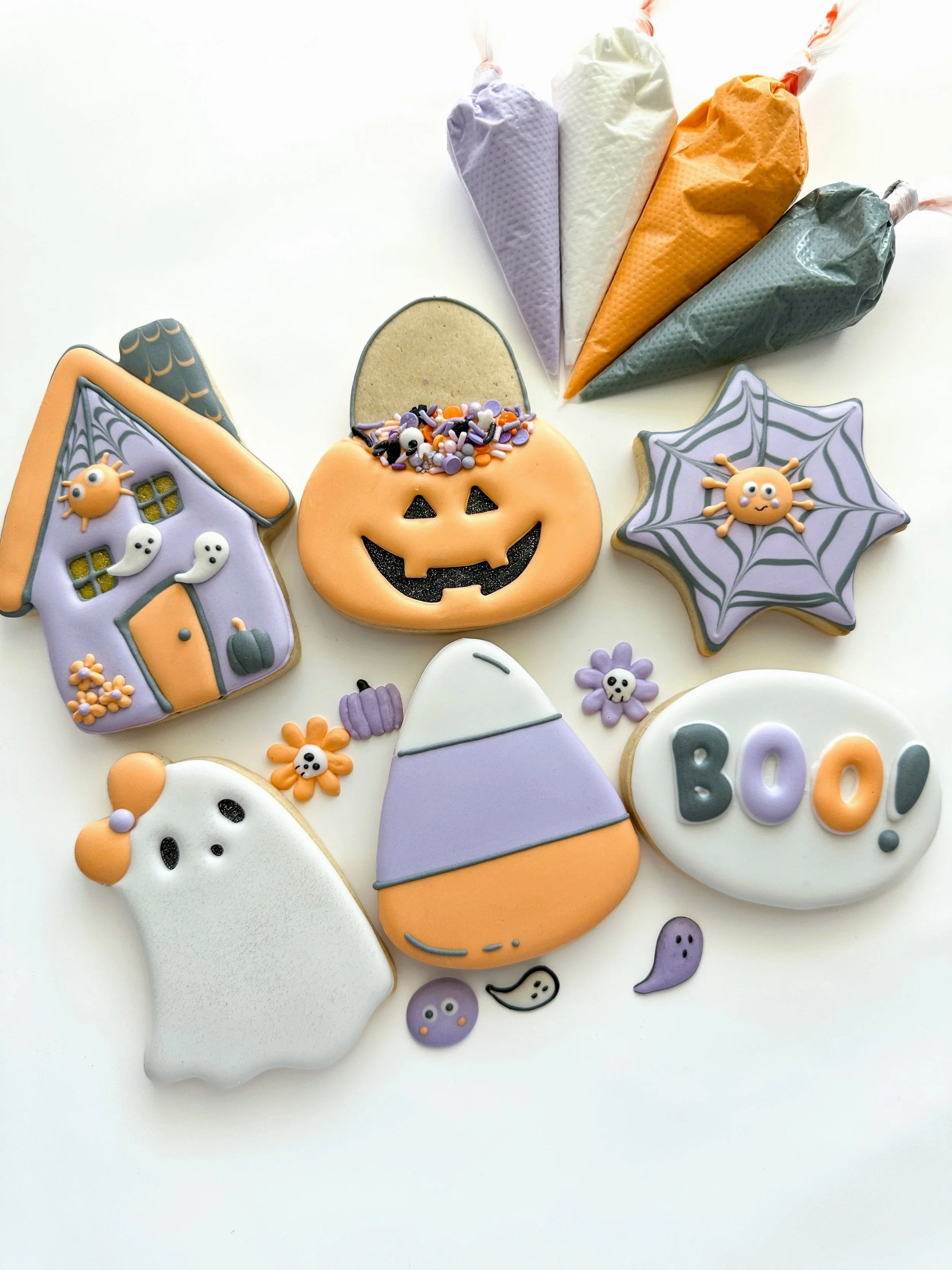 Halloween cookies for cookie decorating class