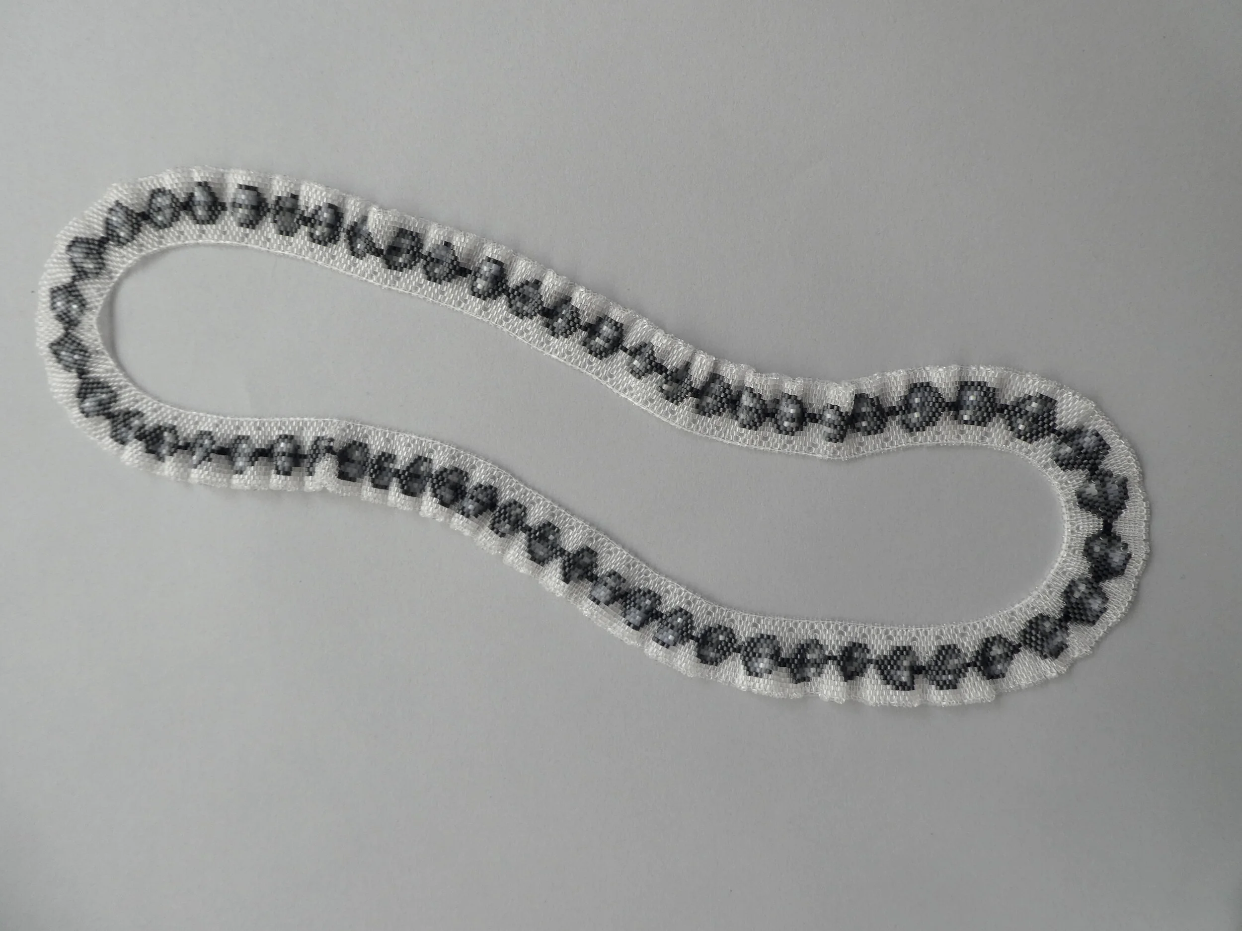  Frilly Pearl Necklace 