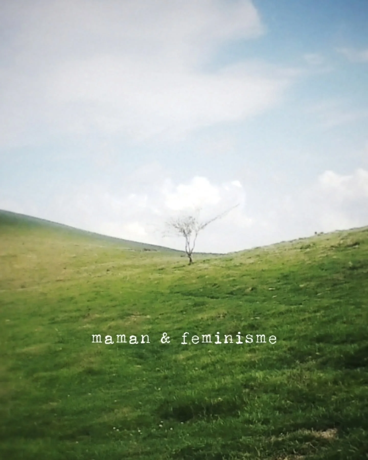 maman et f&eacute;minisme...
c'est un peu une question qui n'en &eacute;tait pas vraiment une, un truc diffus...une sorte d'&eacute;vidence avec mes filles.
Tr&egrave;s t&ocirc;t je leur ai gliss&eacute; &agrave; l'oreille qu'&ecirc;tre ind&eacute;pe