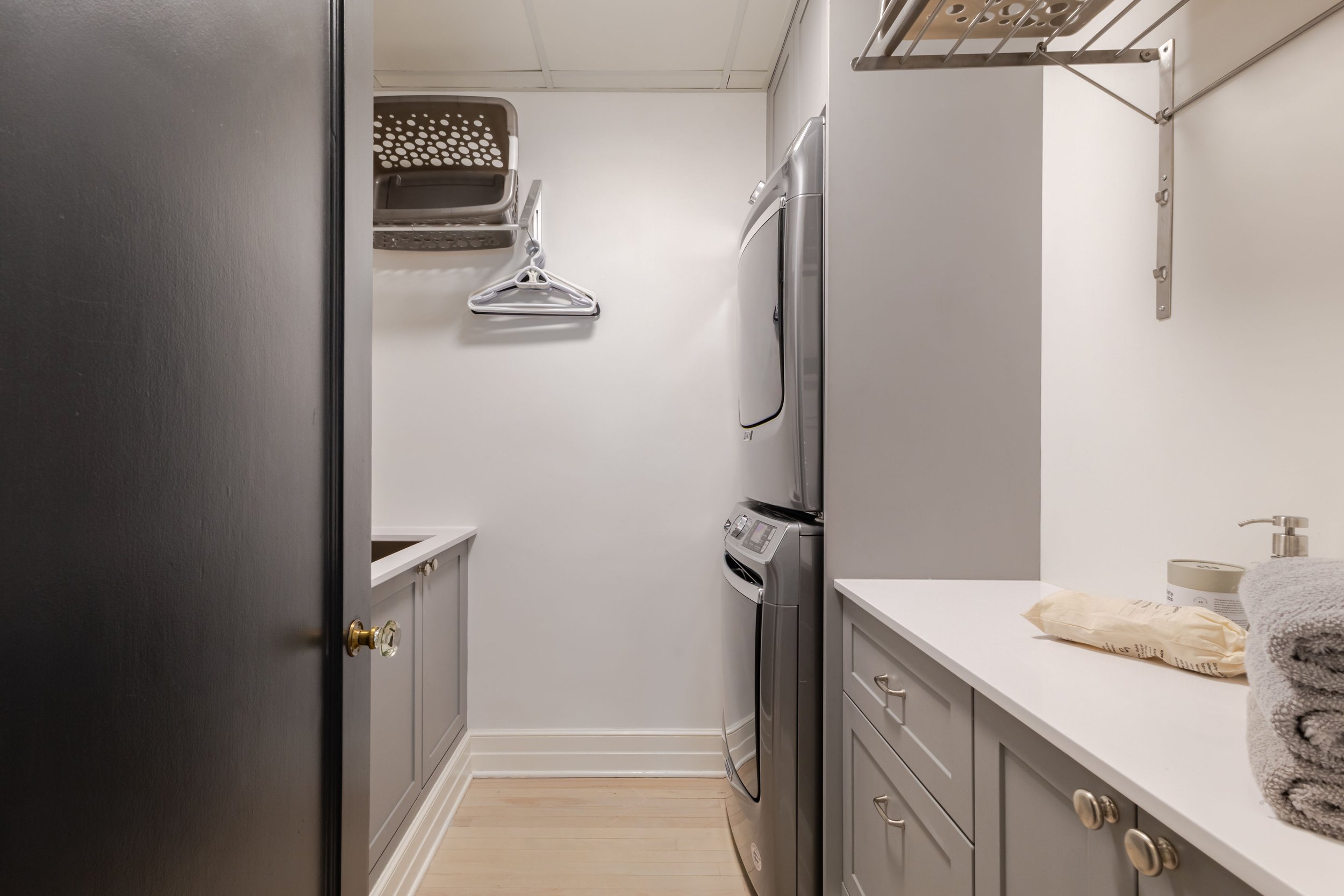 765UpperBelmont-Westmount-28.jpg