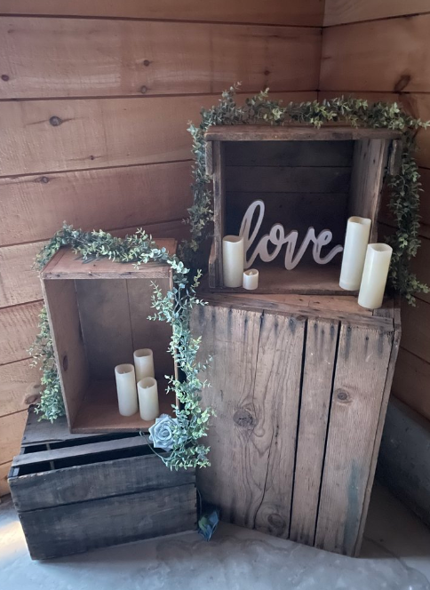 Boxes, Baskets &amp; wood Slices