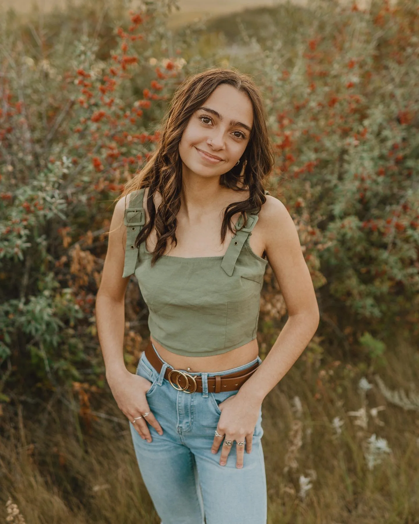 Sharing this beautiful late summer senior tonight! I&rsquo;m so behind on posting but I&rsquo;m excited to share this gorgeous girls senior portraits! 
.
.
I&rsquo;m trying to get caught up on posting on here and also on the blog on my website!