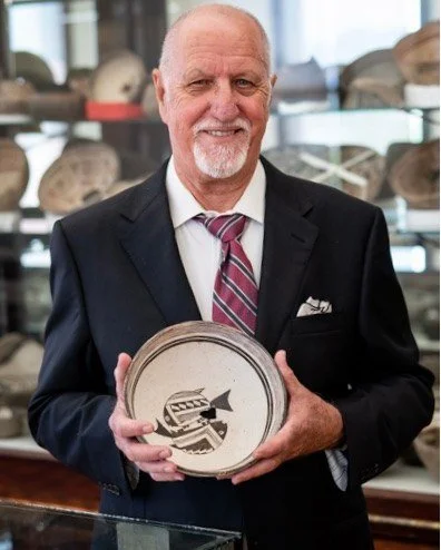 Presentation: &quot;Beer: An Example of Indigenous Origin&quot;

October 23, 2025
6:30 - 8:00 p.m.
King William Office, 122 Madison St.

Join us for an enlightening presentation by Harry J. Shafer, PhD, renowned anthropologist and long-time King Will