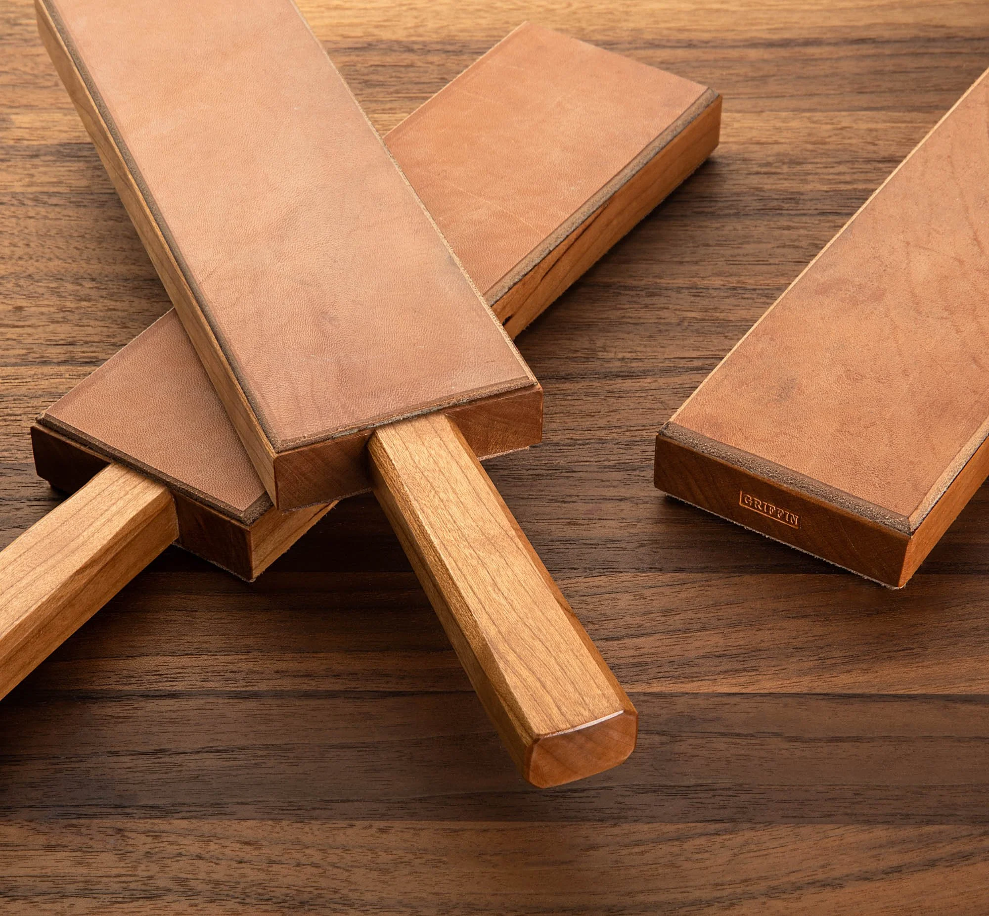 griffin-leather-honing-strop-product-page-images-2022-web-5.jpg