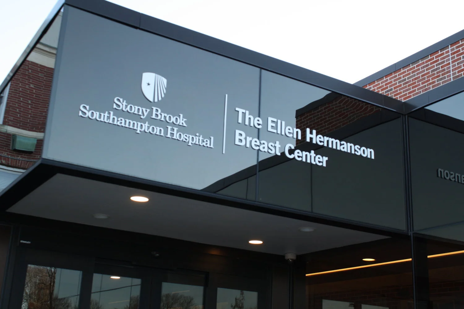 BREAST CENTER ENTRANCE.jpg
