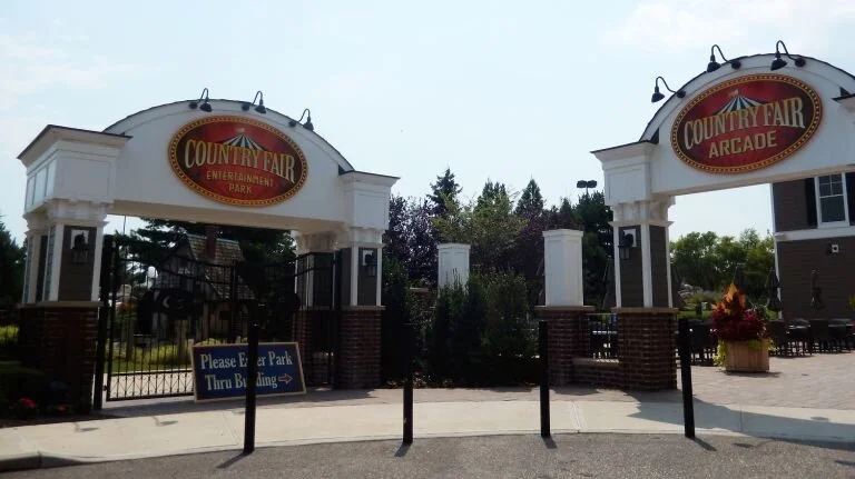 COUNTRY FAIR EXTERIOR IV.jpg