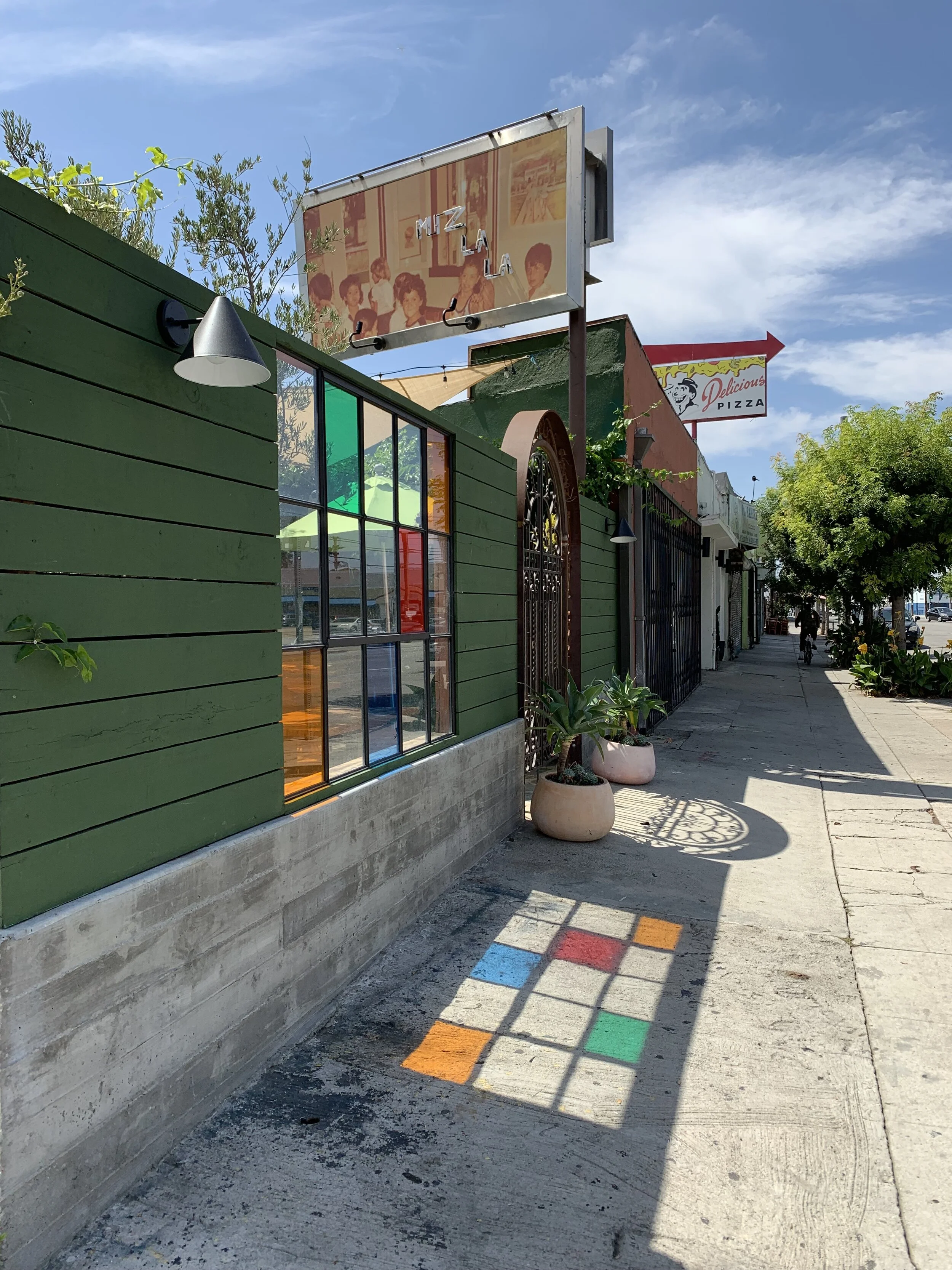 5400 W Adams Blvd(Mizlala)_2_Exterior.jpeg