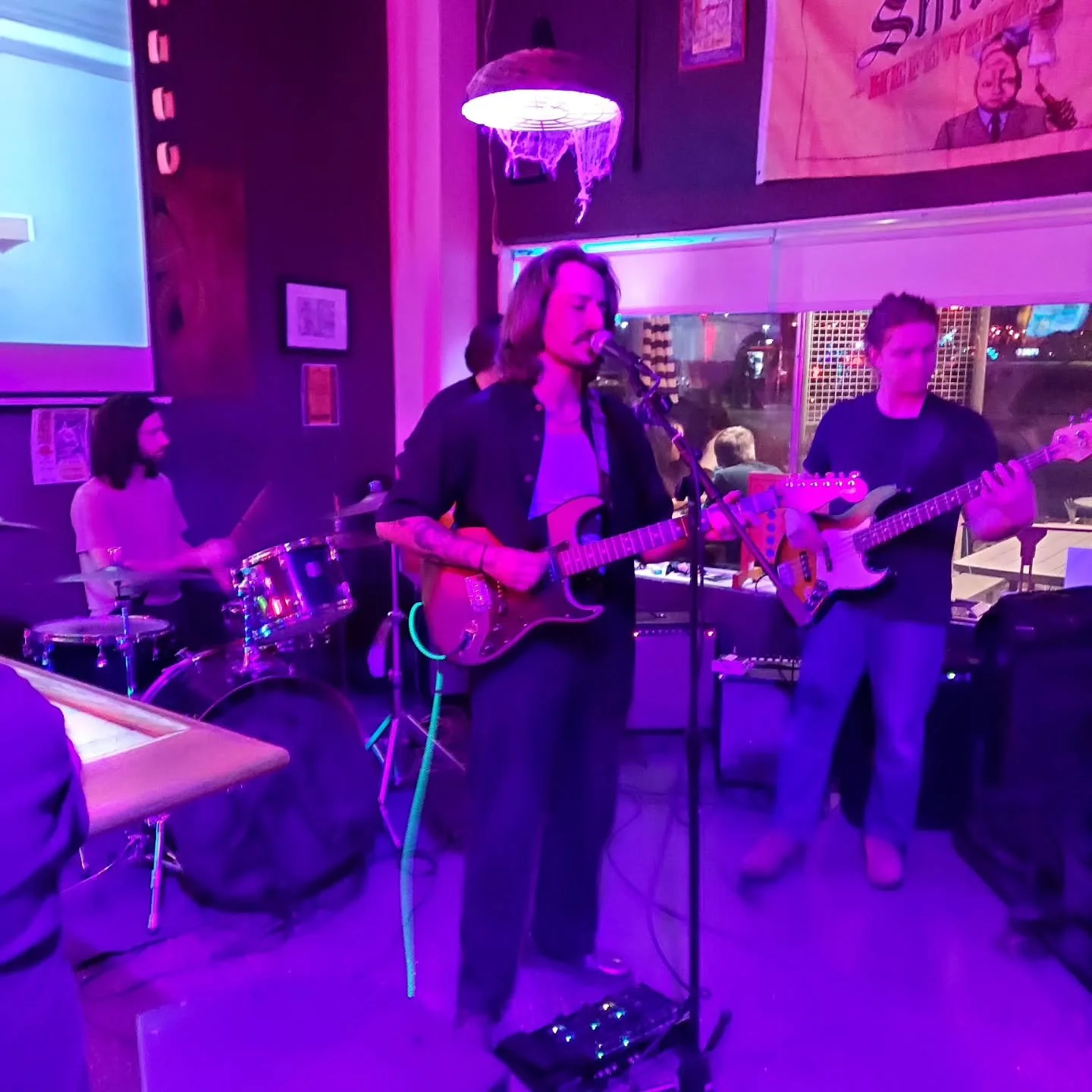 @_bartokmusic_  at the Oro taproom!